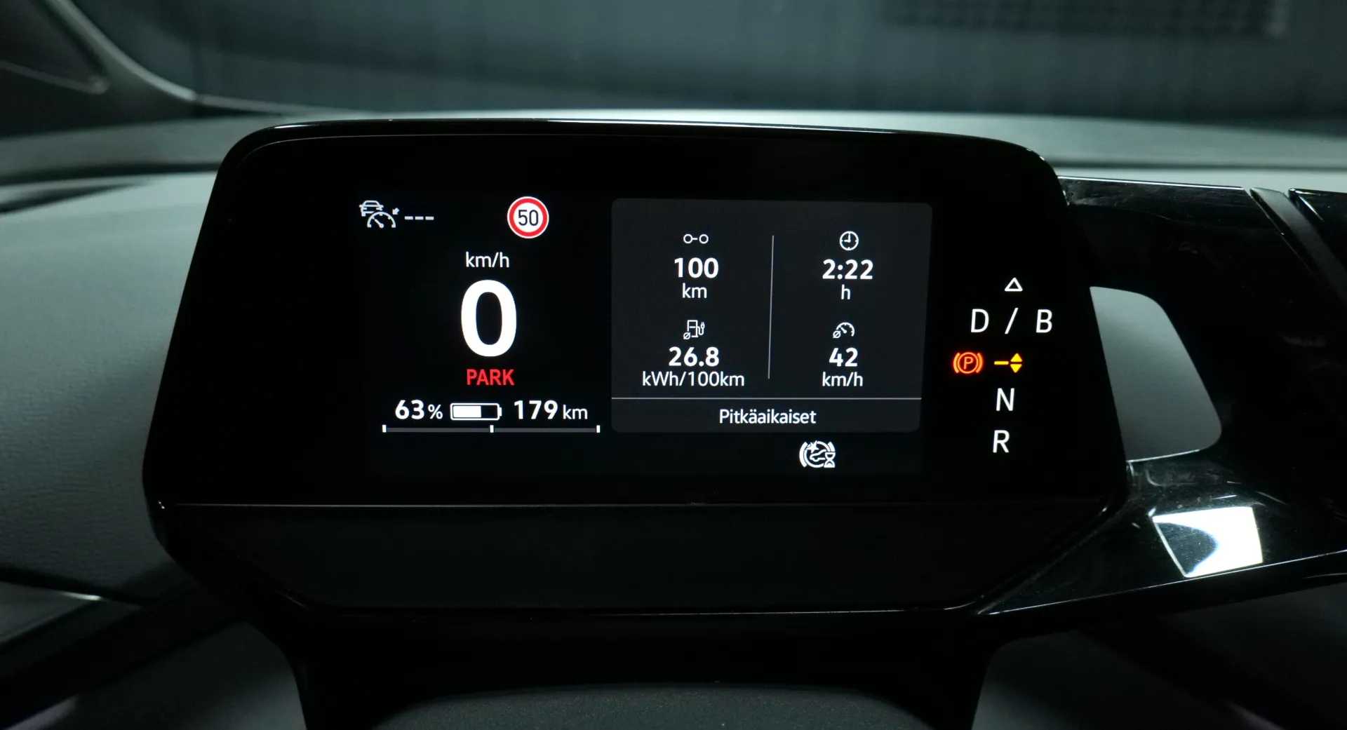 Autokuva 6 - OXR-947