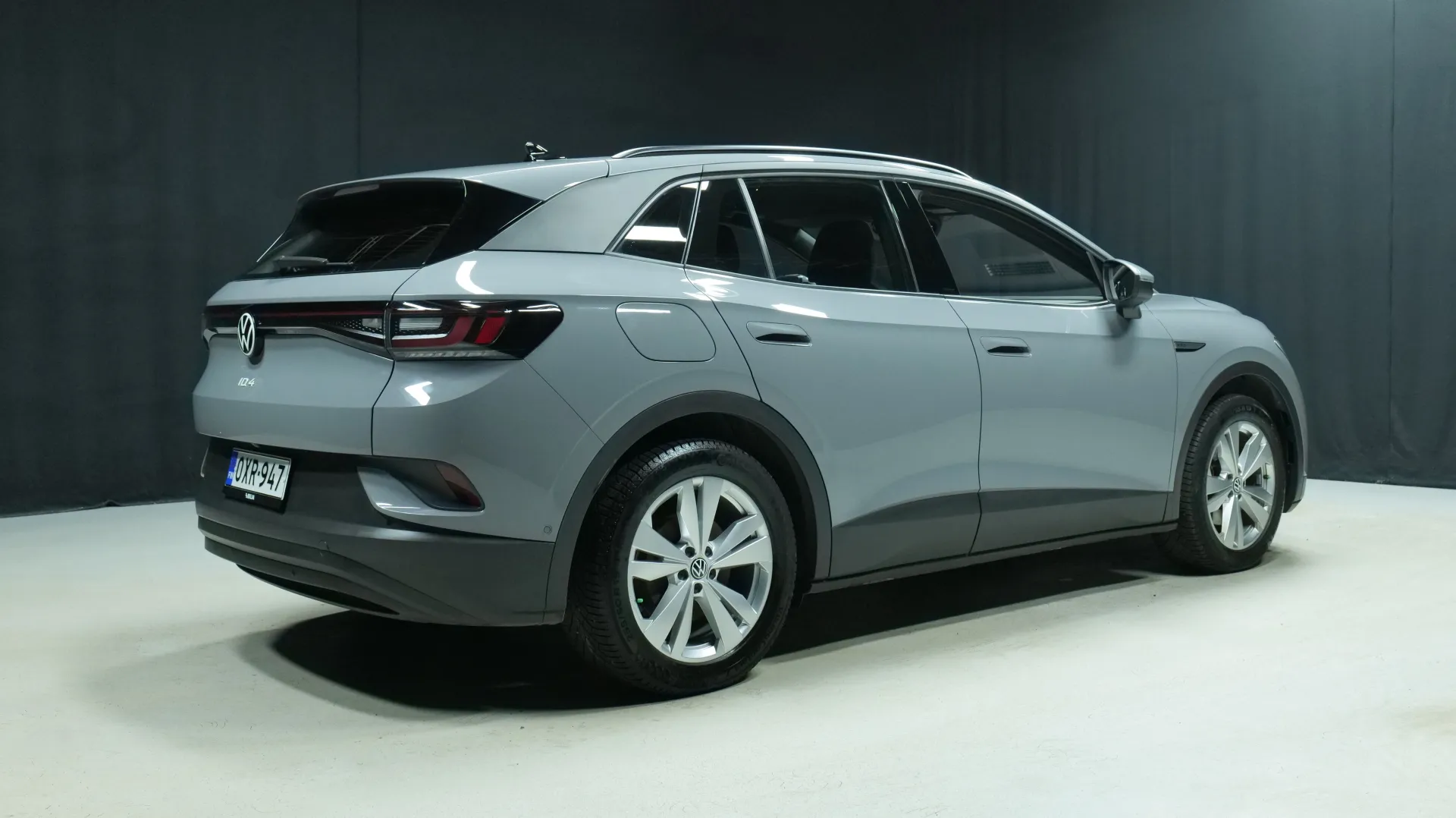 Autokuva 3 - OXR-947