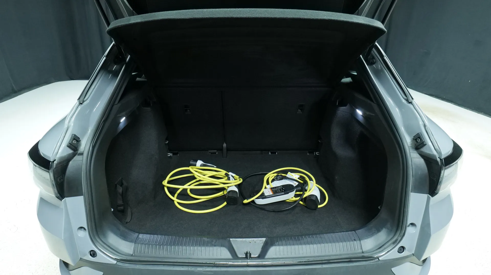 Autokuva 14 - OXR-947