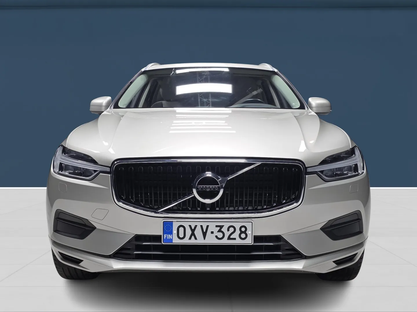 Autokuva 2 - OXV-328