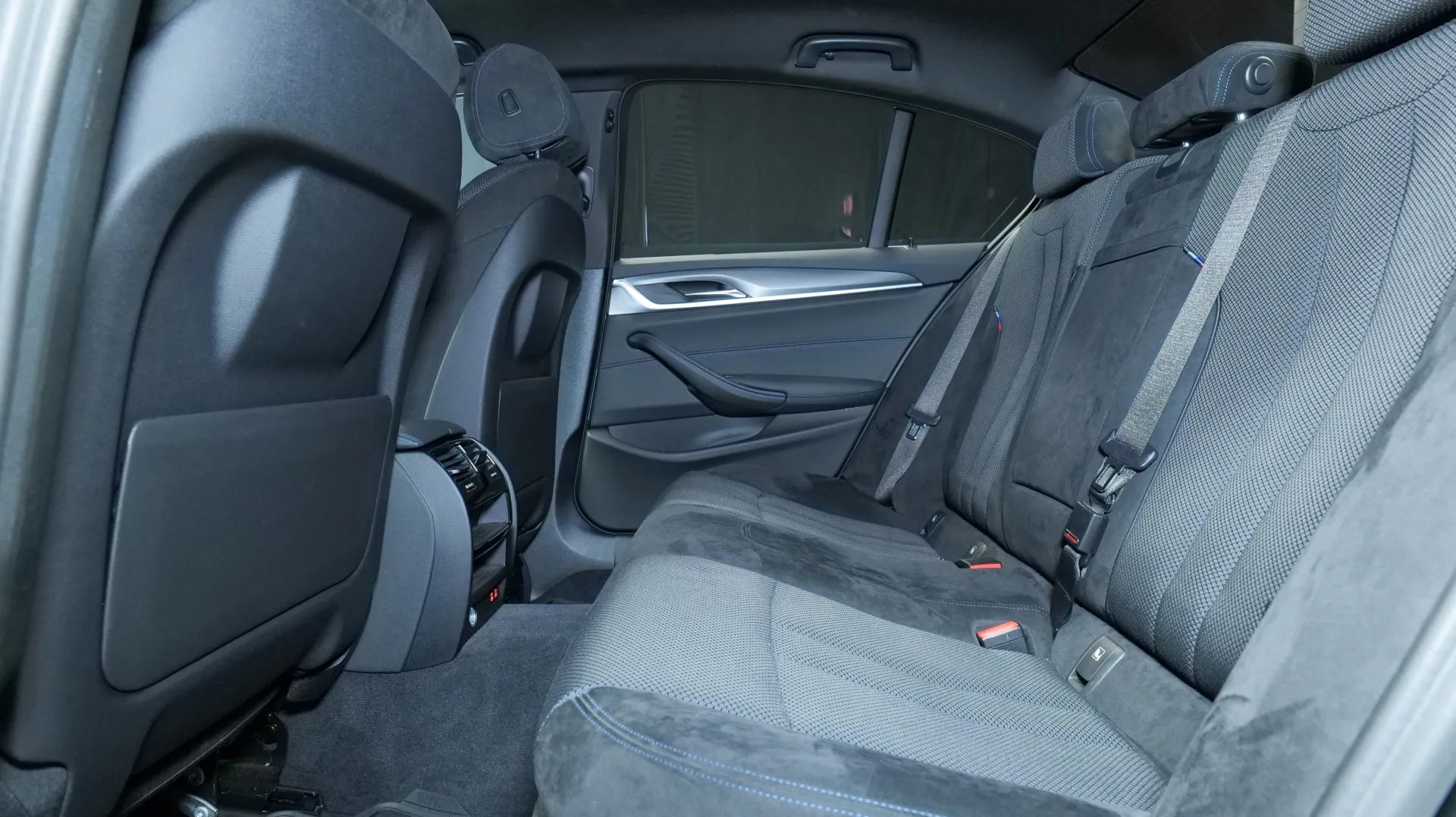 Autokuva 16 - OZA-556