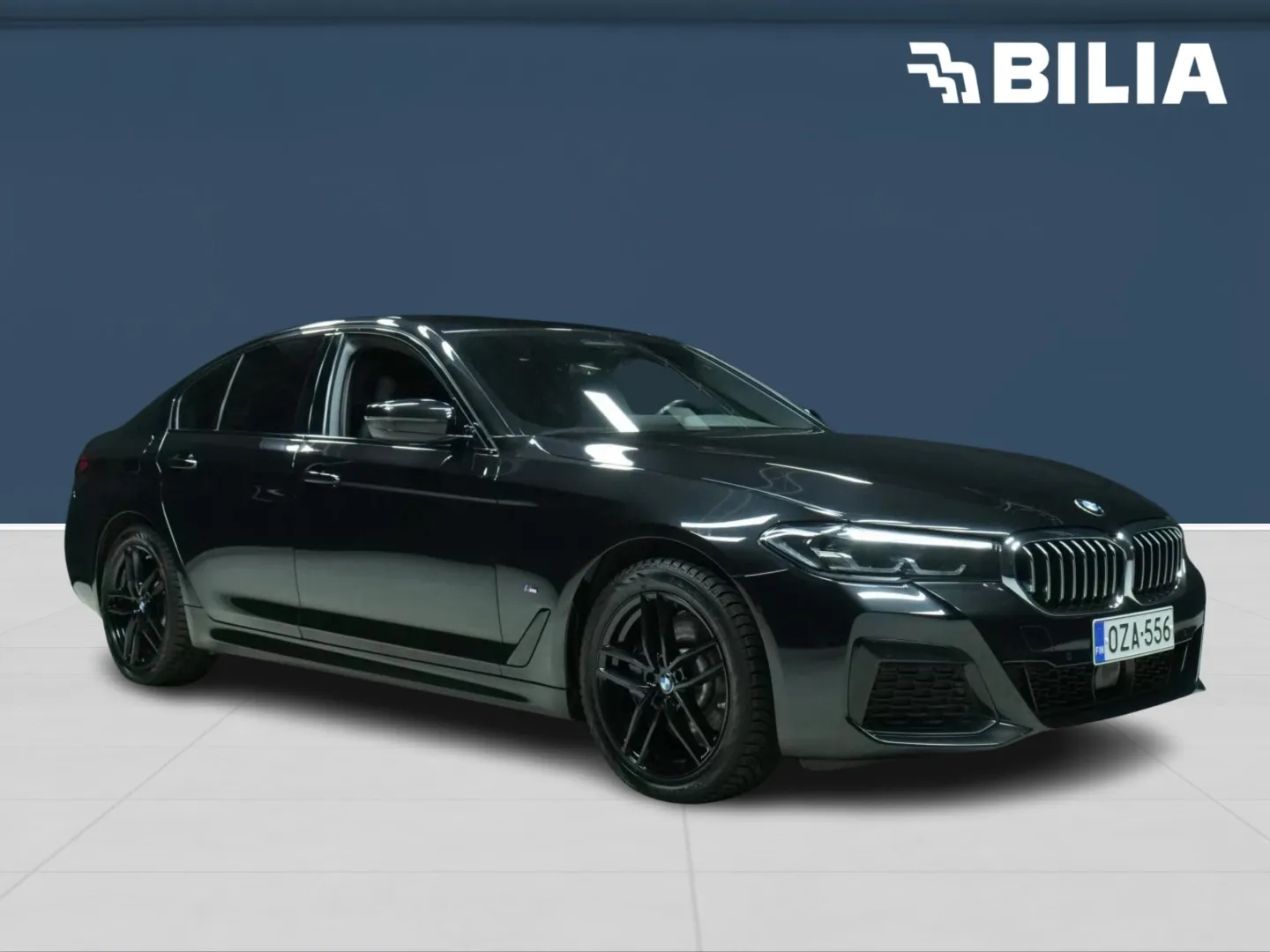 BMW 530 OZA-556