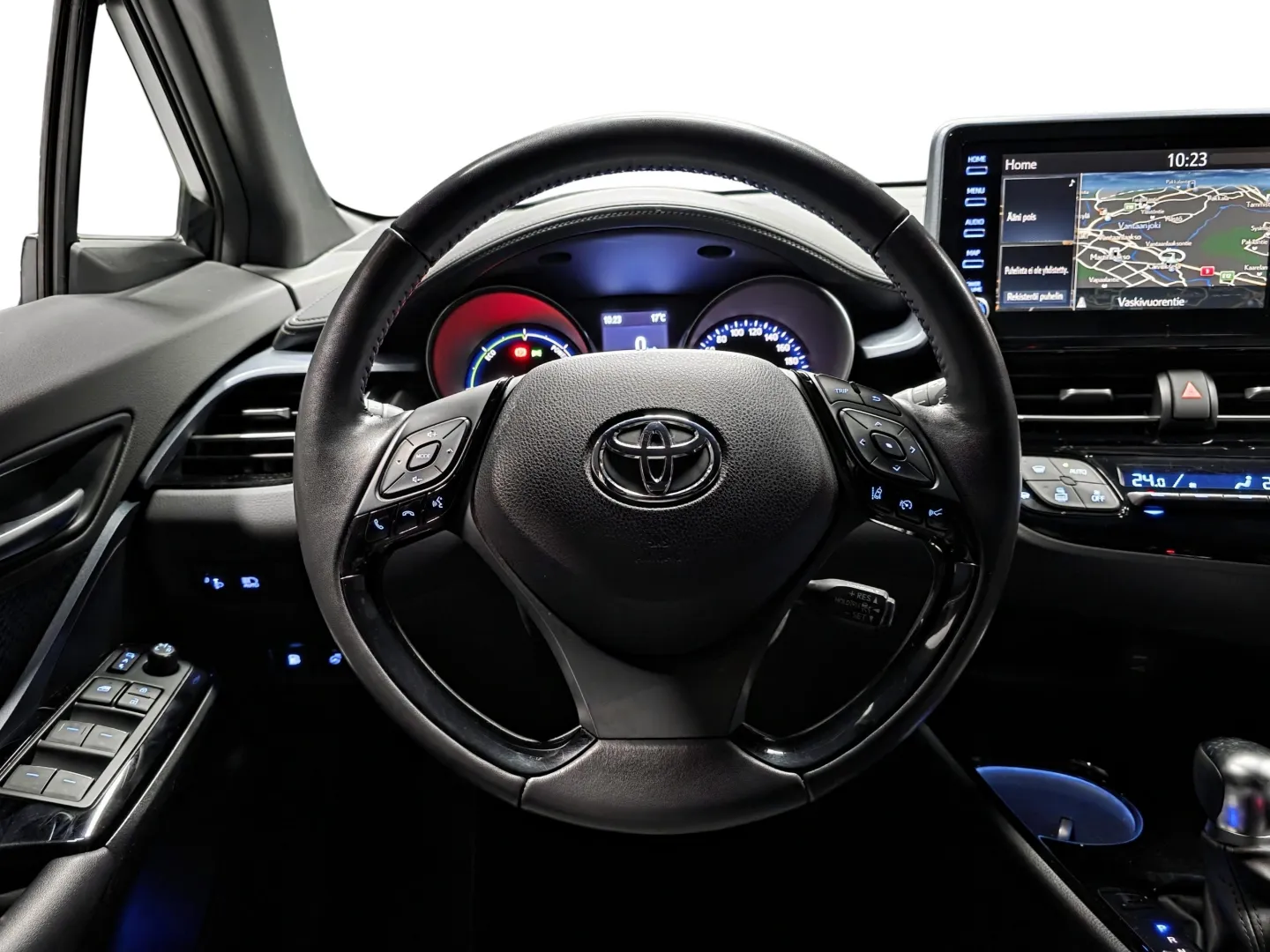 Autokuva 10 - OZB-278