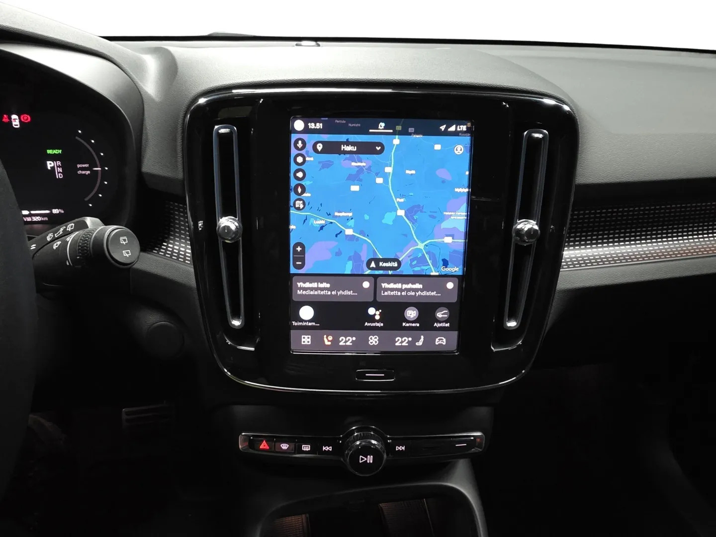 Autokuva 12 - OZI-319