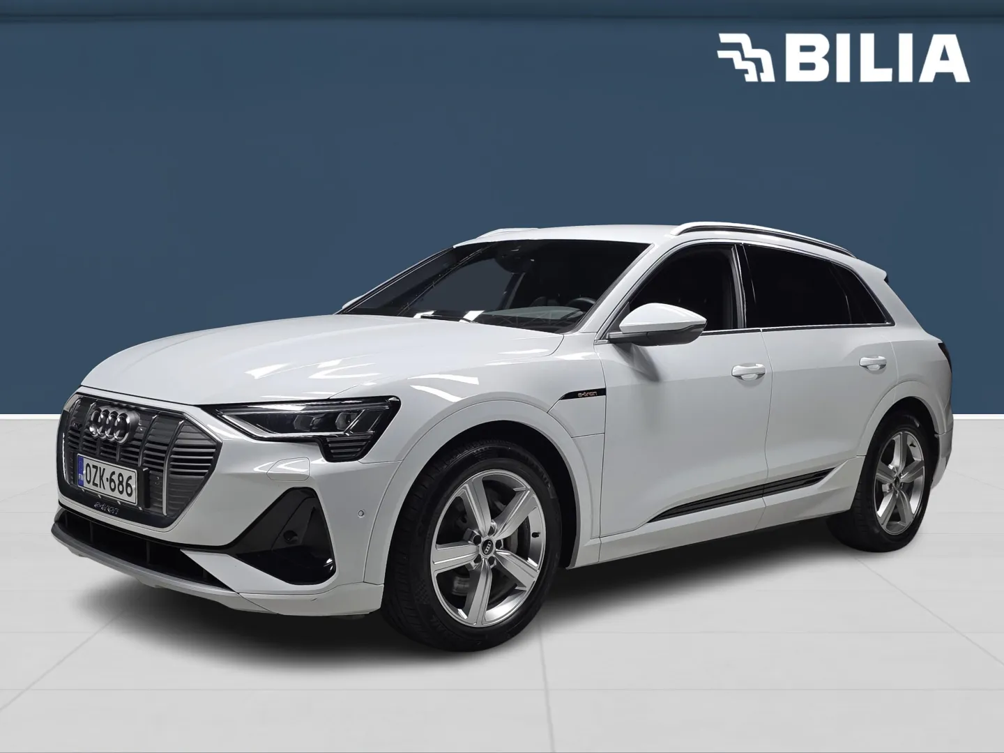 Audi E-Tron OZK-686