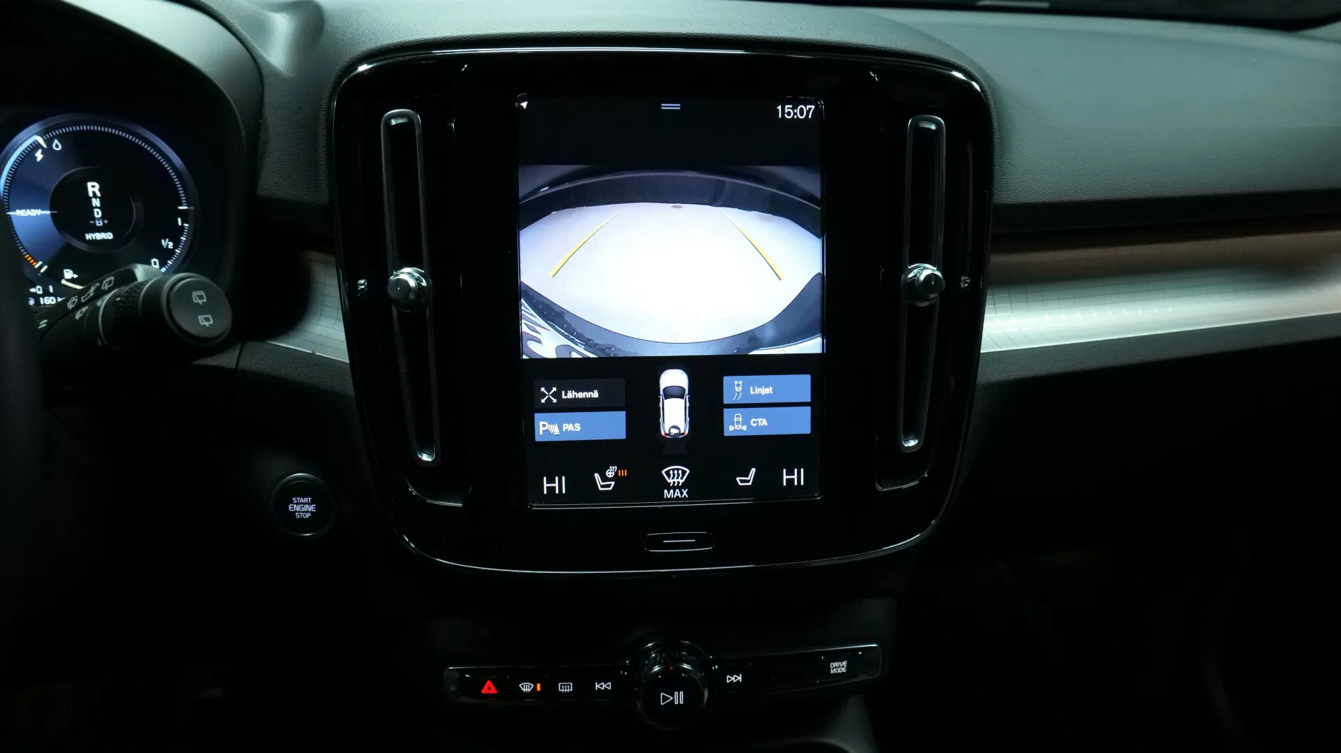 Autokuva 9 - OZN-239