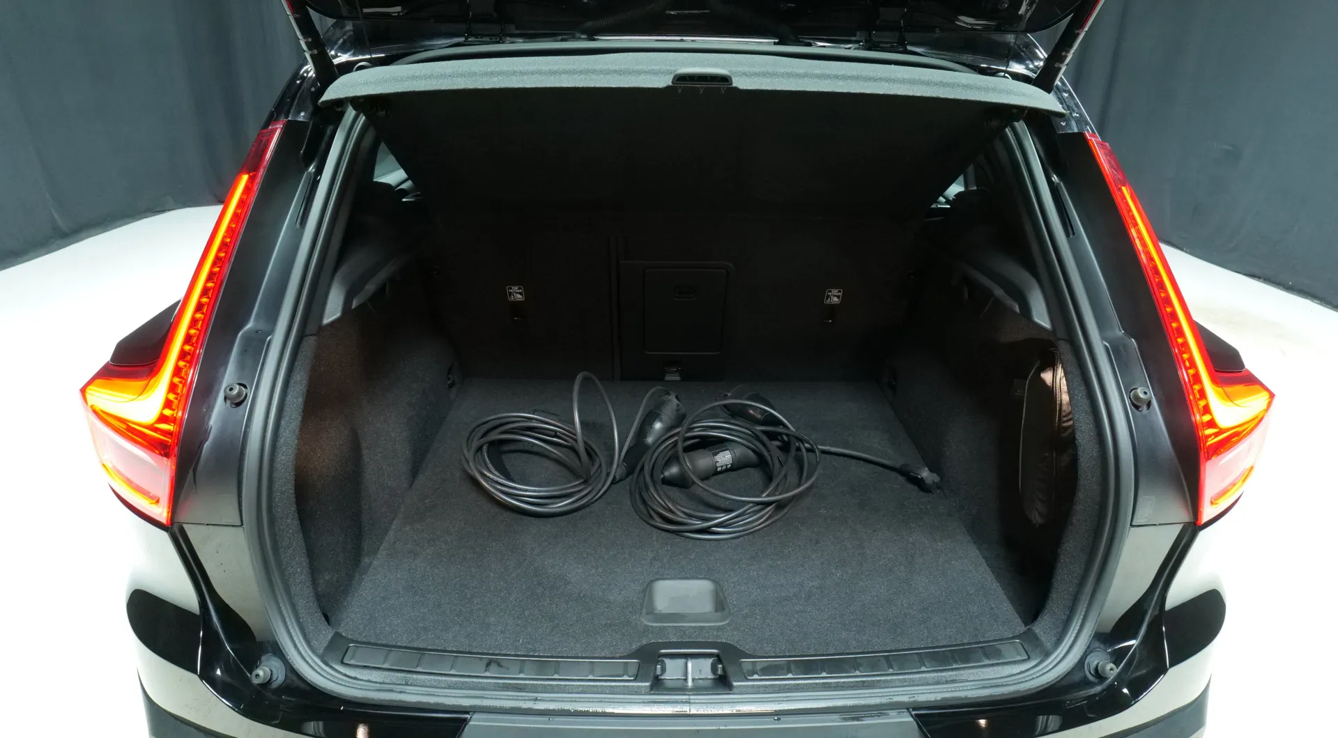 Autokuva 17 - OZN-239