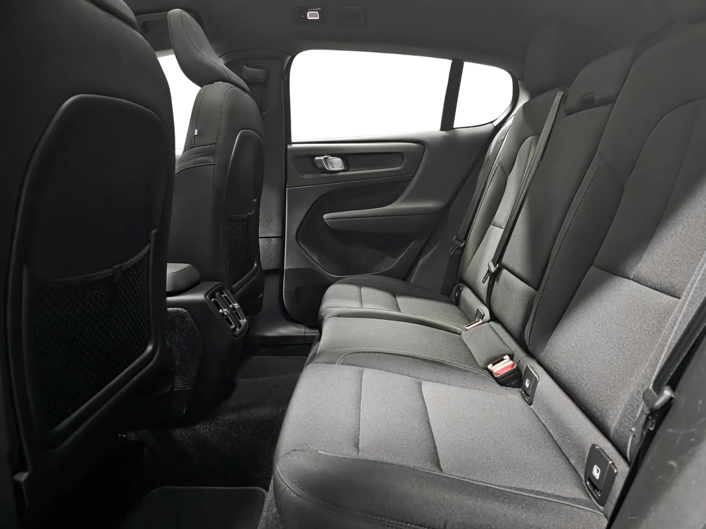 Autokuva 9 - OZN-247