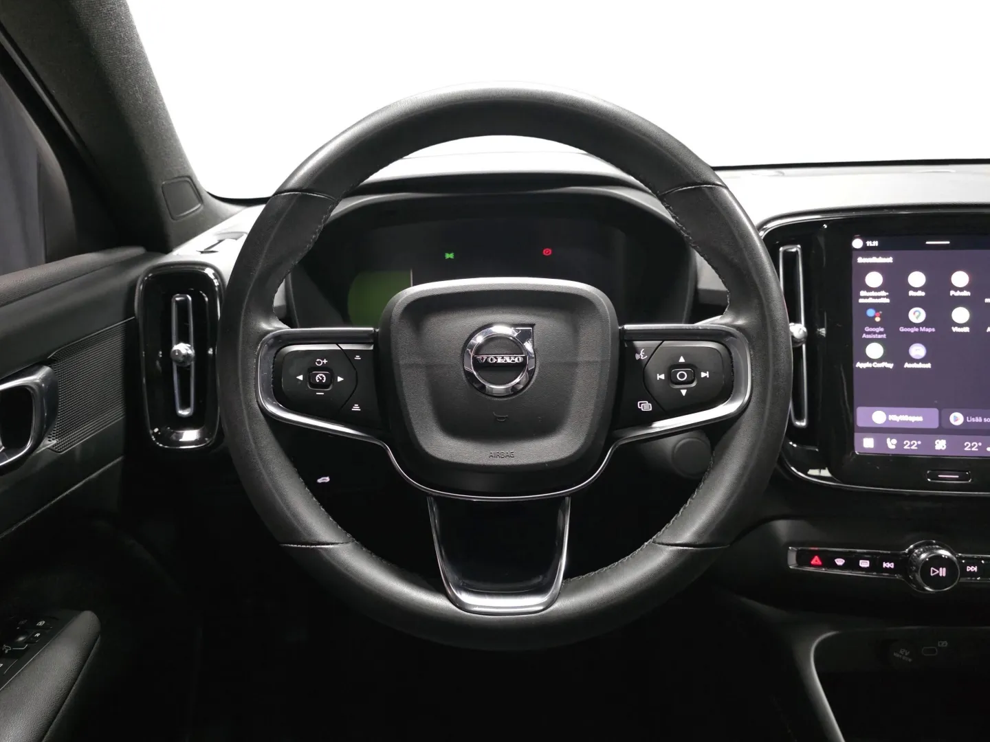 Autokuva 10 - OZN-247