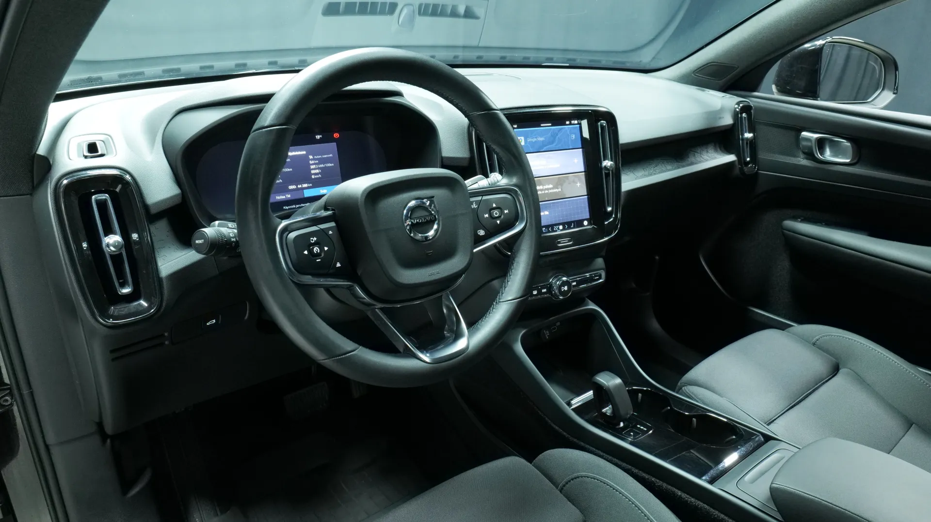 Autokuva 11 - OZO-370