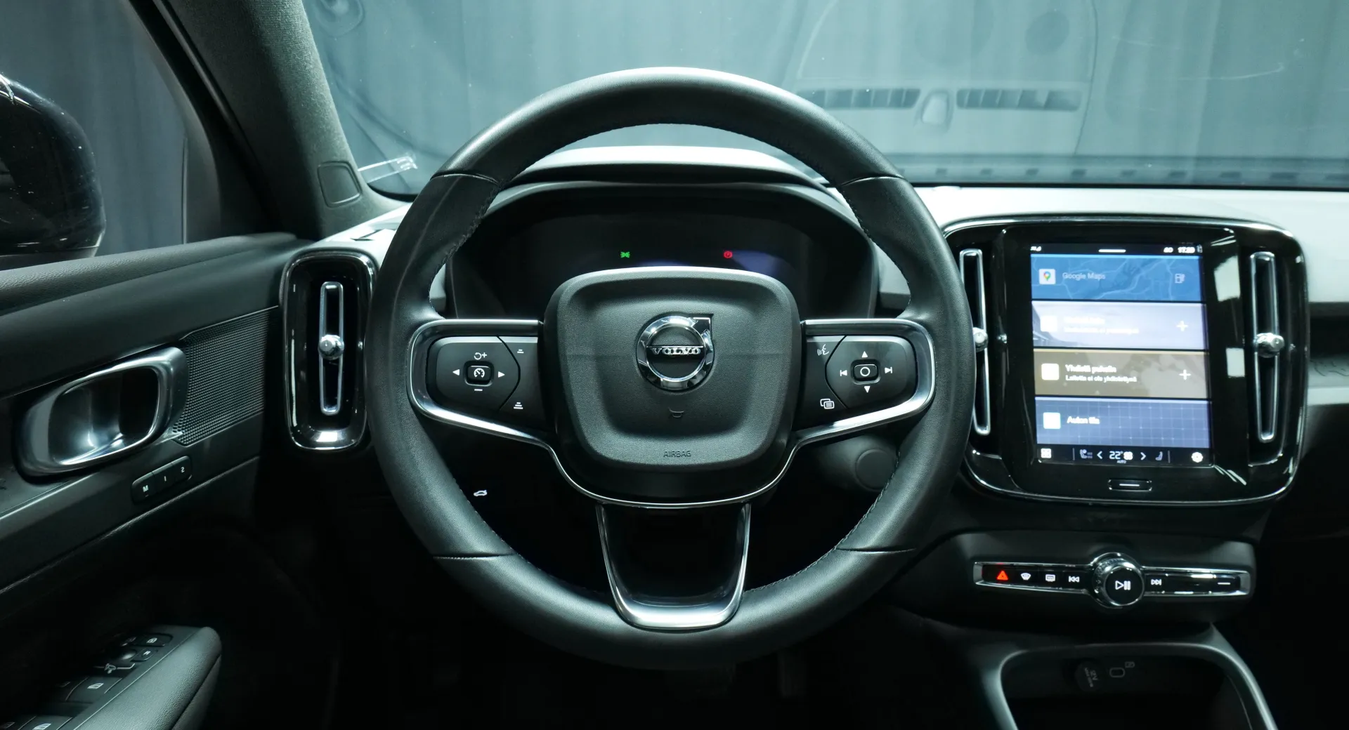 Autokuva 14 - OZO-370