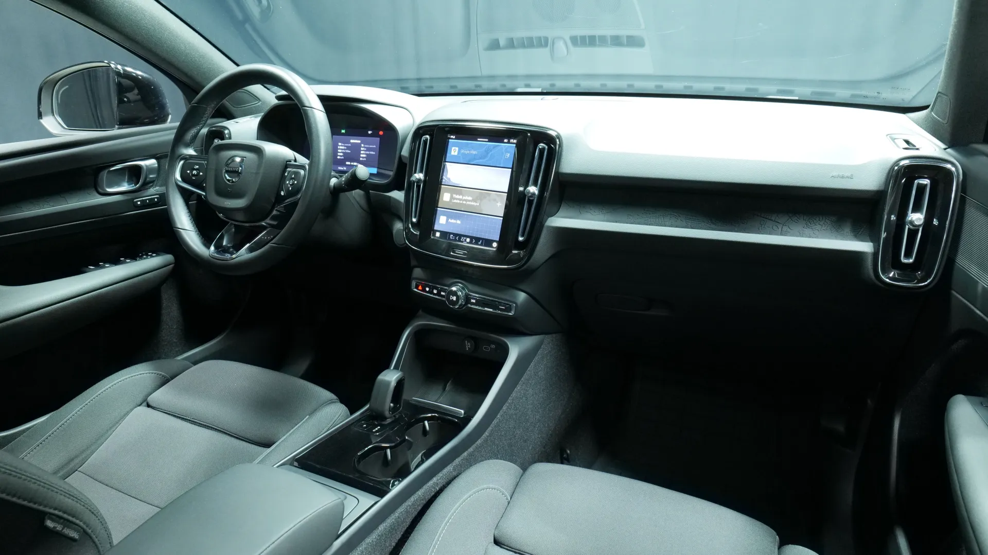 Autokuva 18 - OZO-370