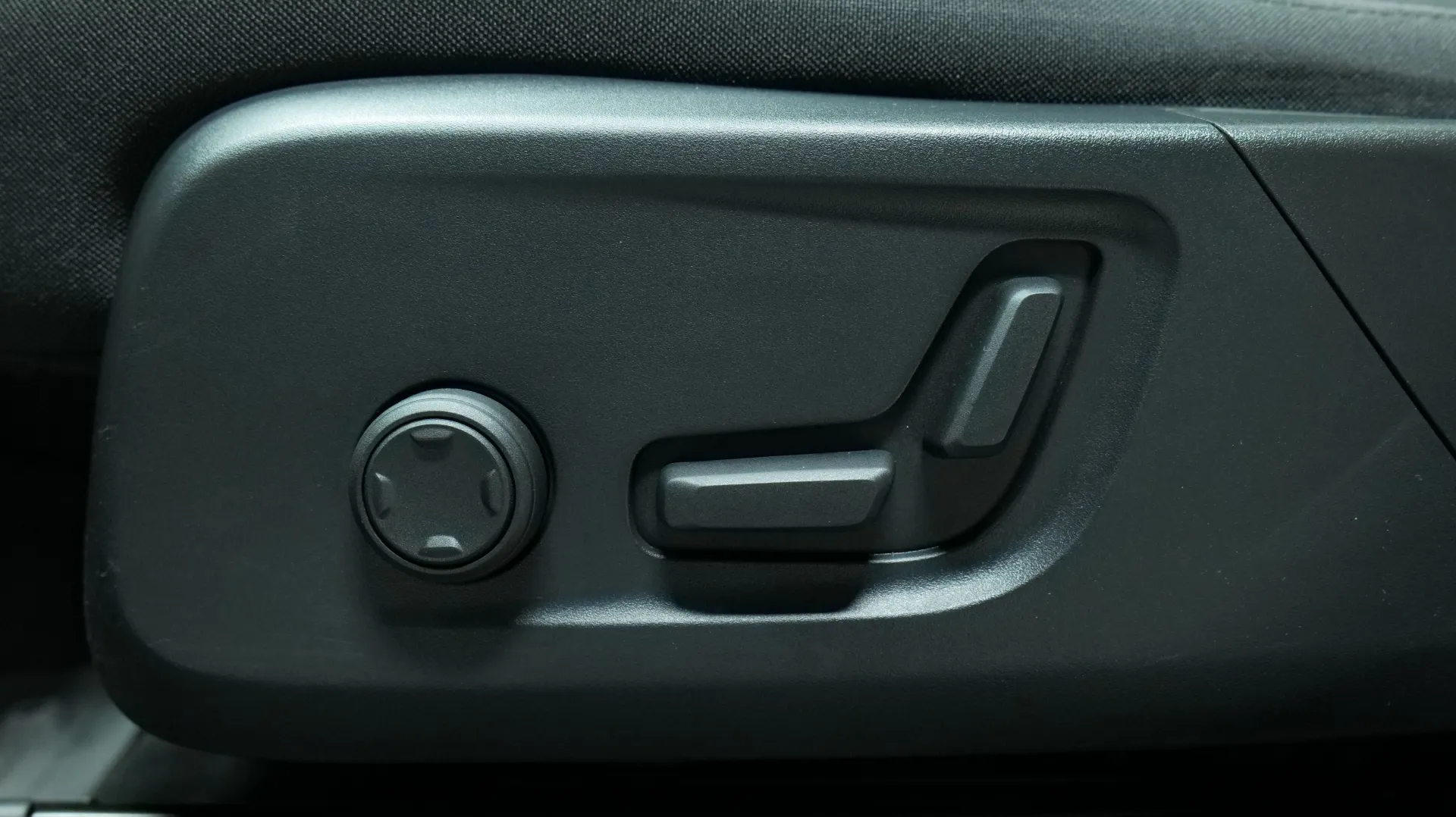 Autokuva 10 - OZO-370