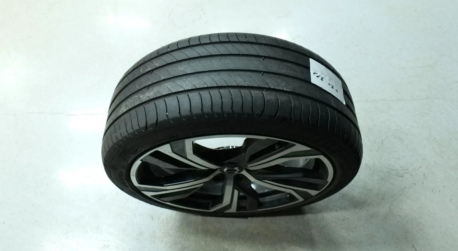 Autokuva 21 - OZO-372