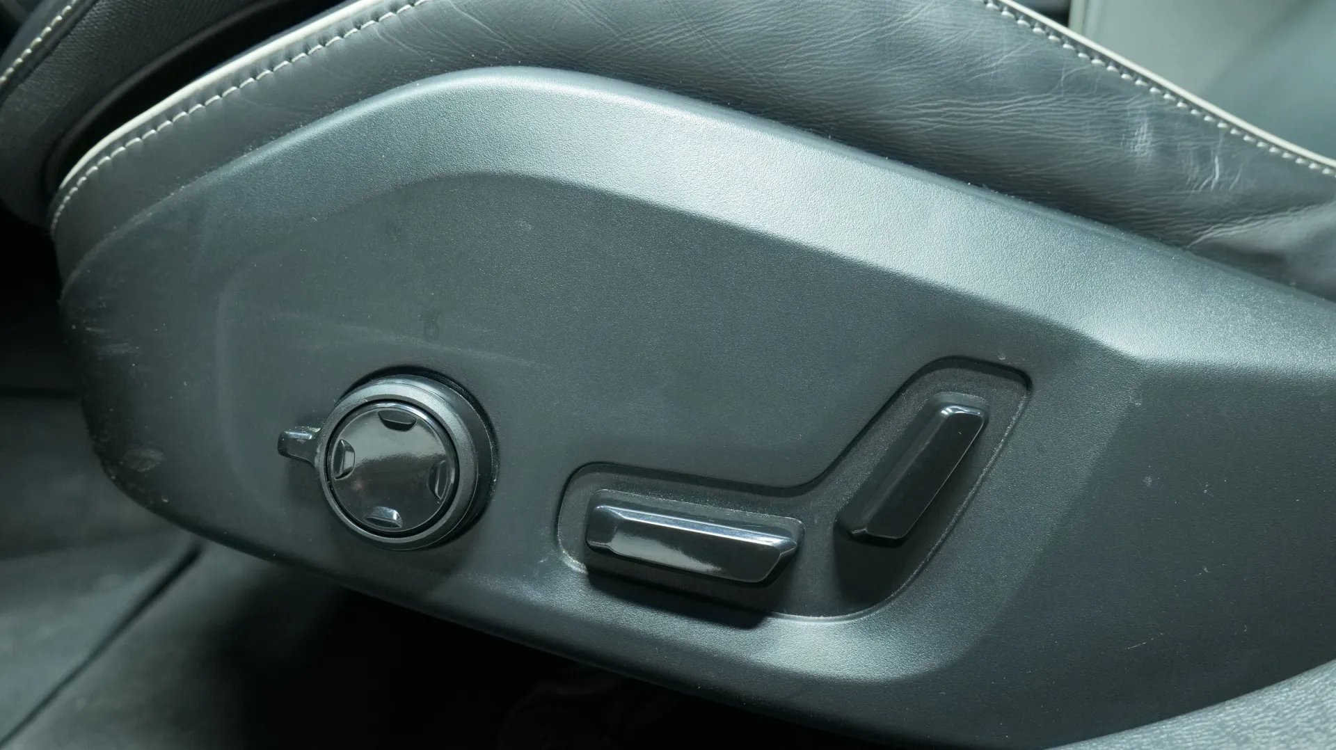 Autokuva 11 - OZO-373