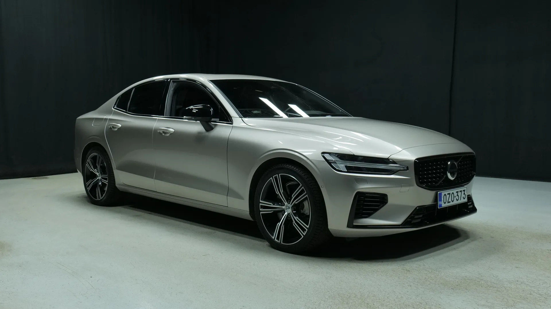 Autokuva 5 - OZO-373