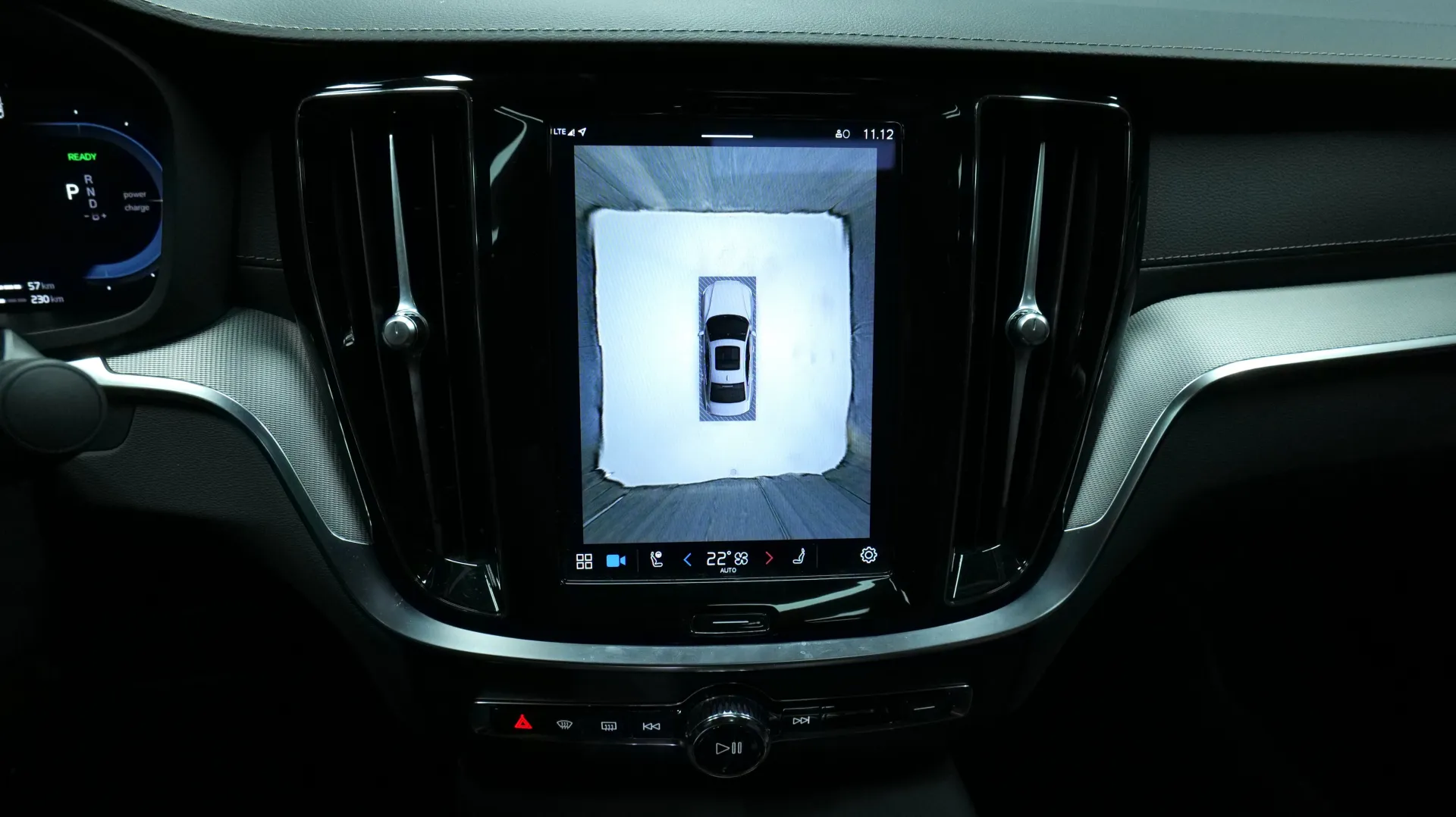 Autokuva 7 - OZO-373