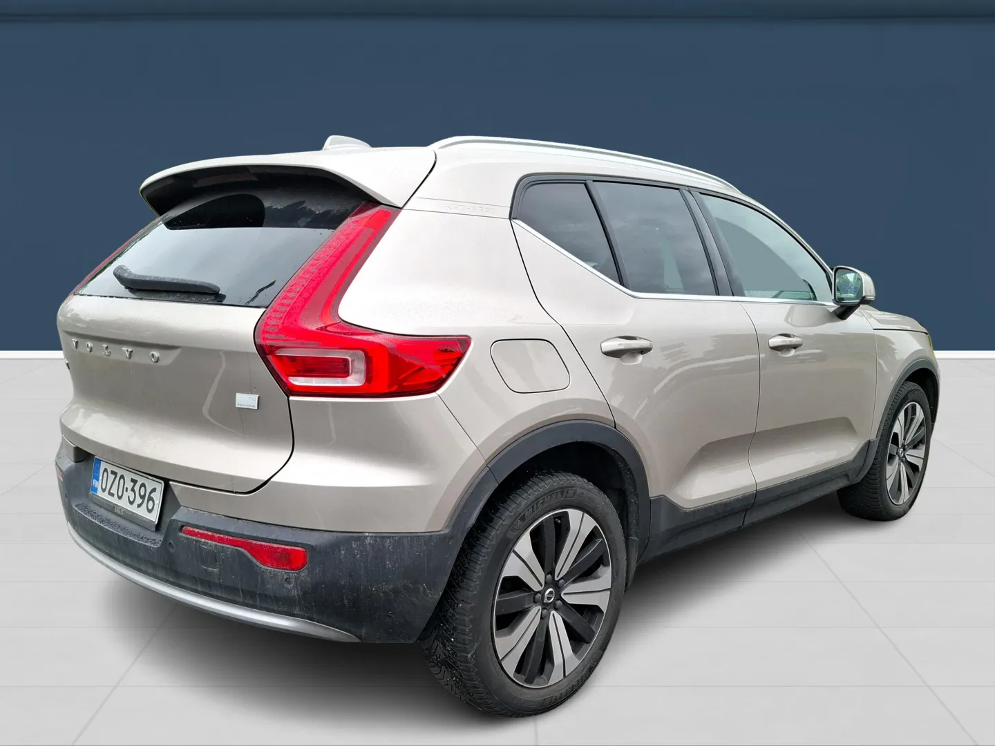 Autokuva 4 - OZO-396