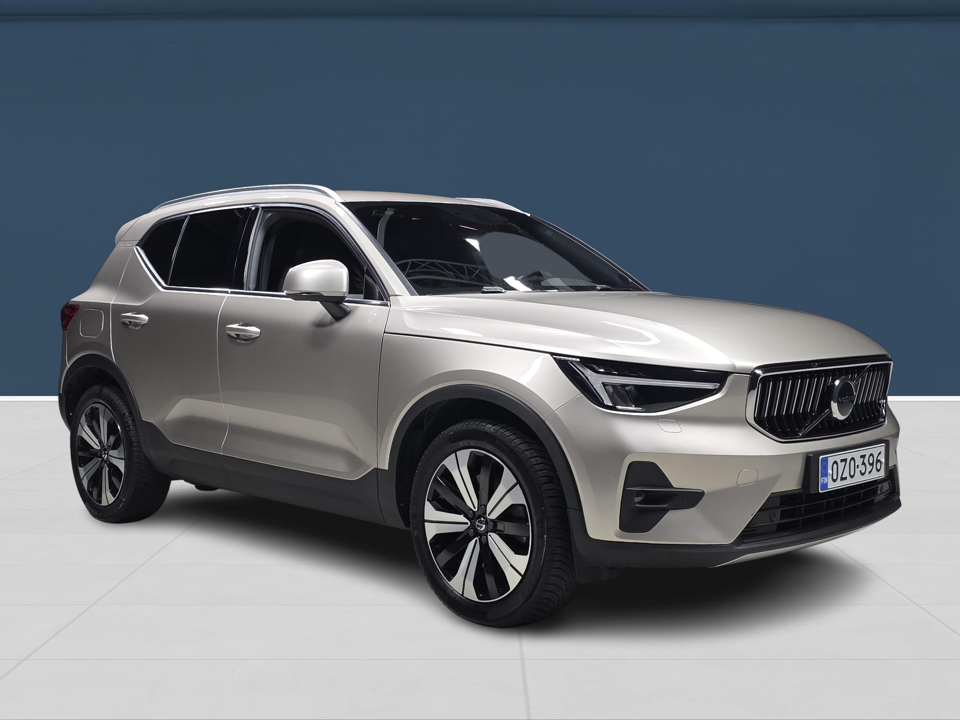 Volvo XC40 T4 TwE Plus Bright aut 2023, photo 3/18