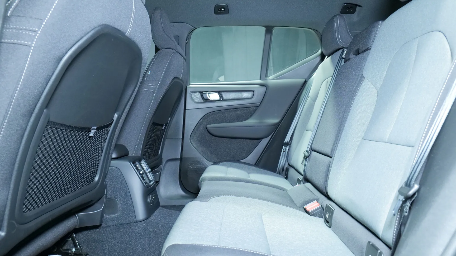 Autokuva 16 - OZO-822