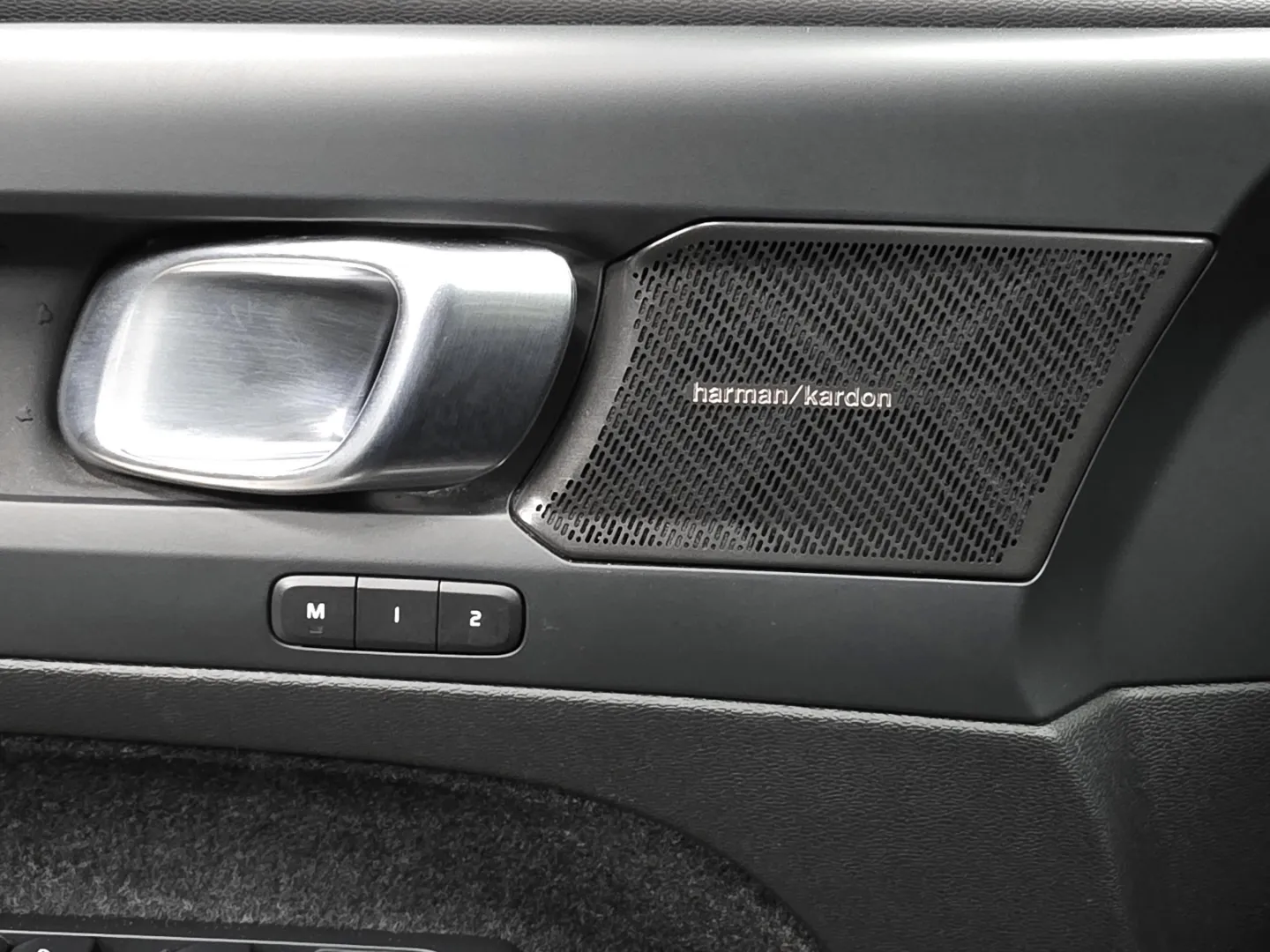 Autokuva 15 - OZS-605