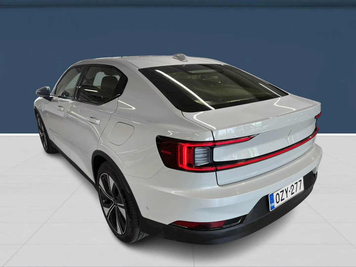 Autokuva 7 - OZY-277
