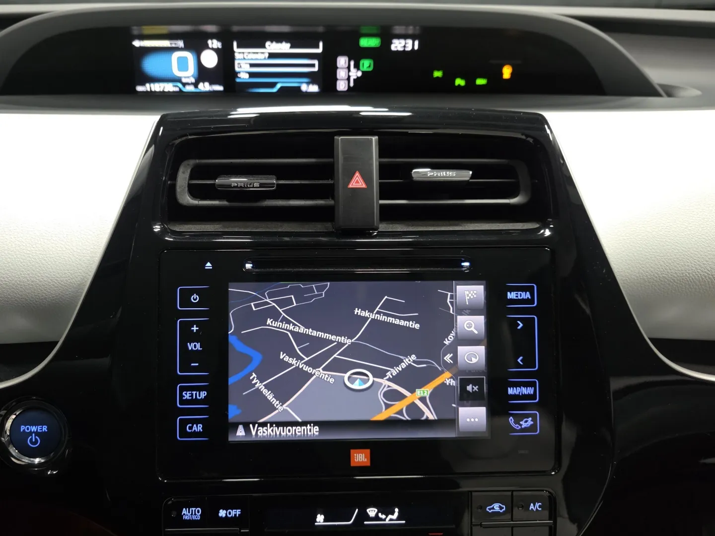 Autokuva 13 - RSP-382