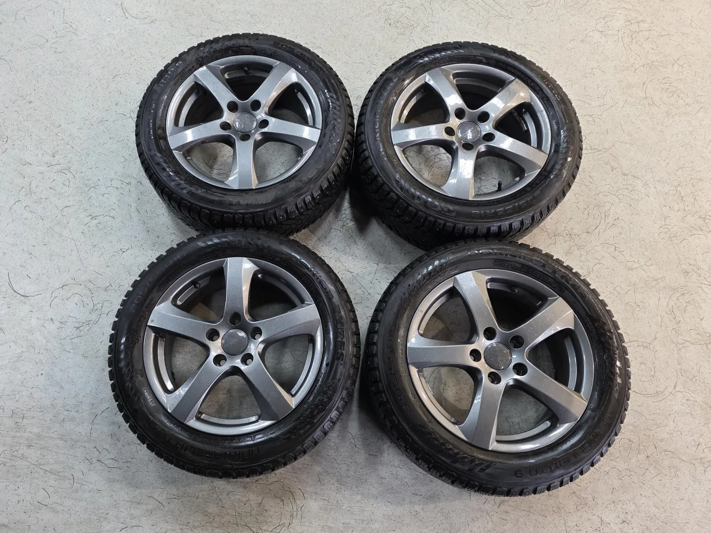 Autokuva 12 - RSZ-395