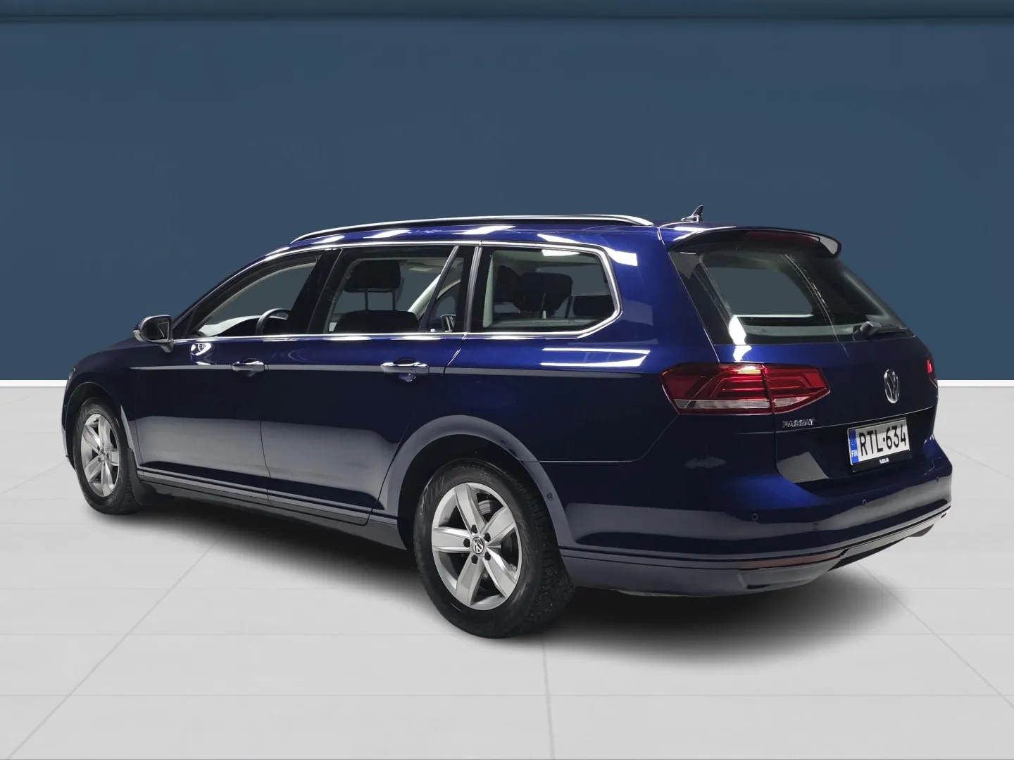 Autokuva 6 - RTL-634