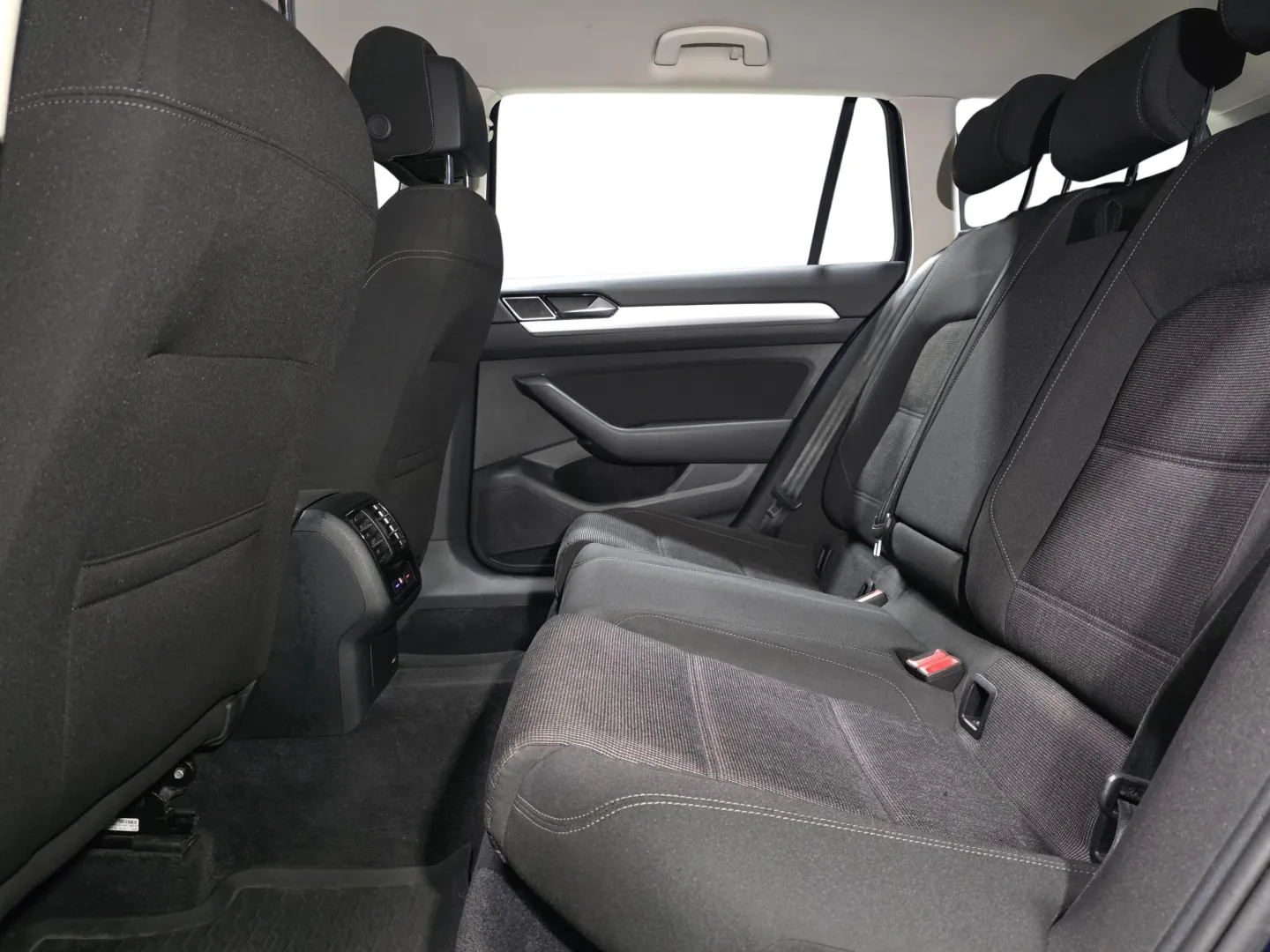 Autokuva 9 - RTL-634