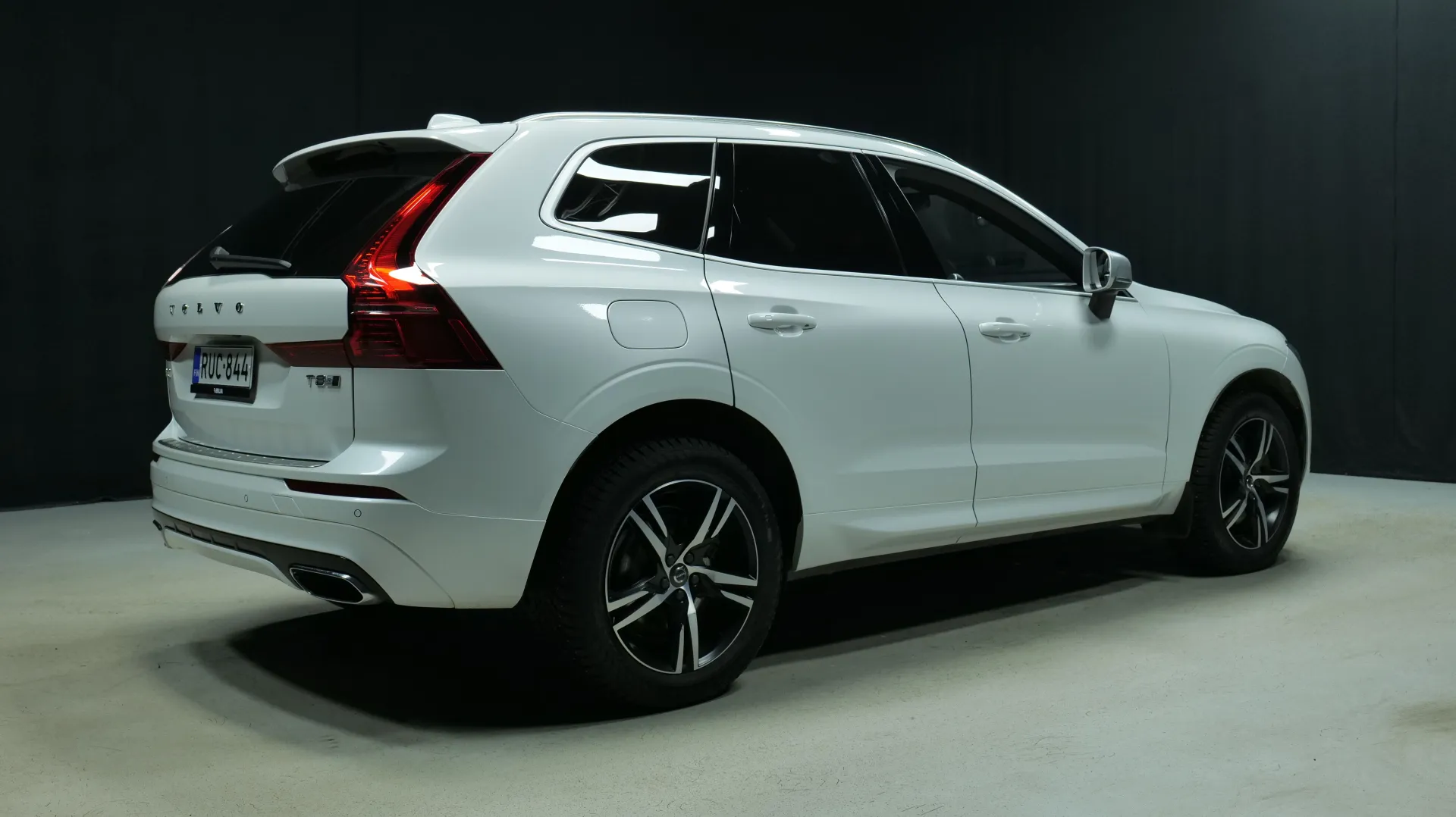 Autokuva 3 - RUC-844