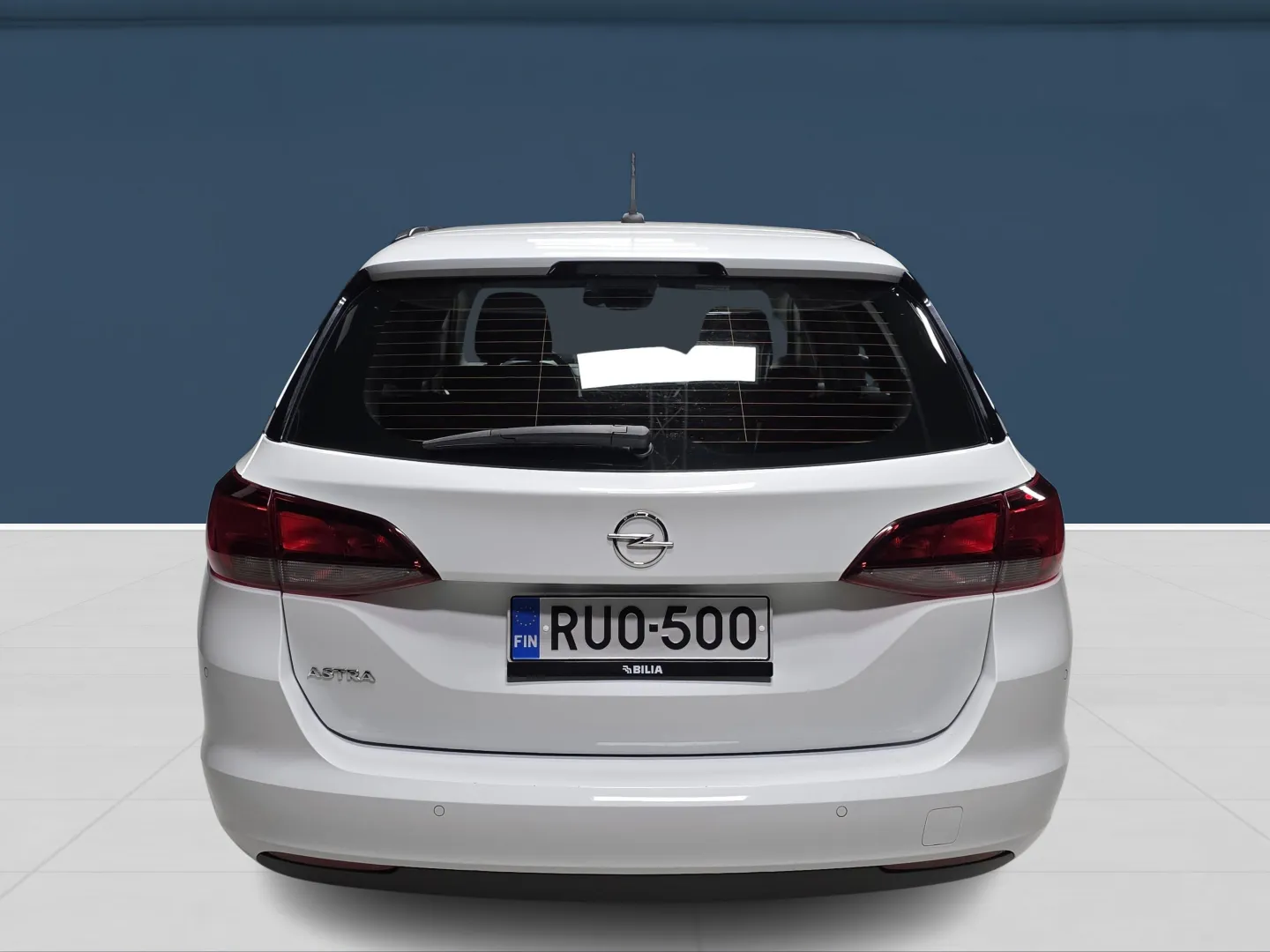 Autokuva 5 - RUO-500