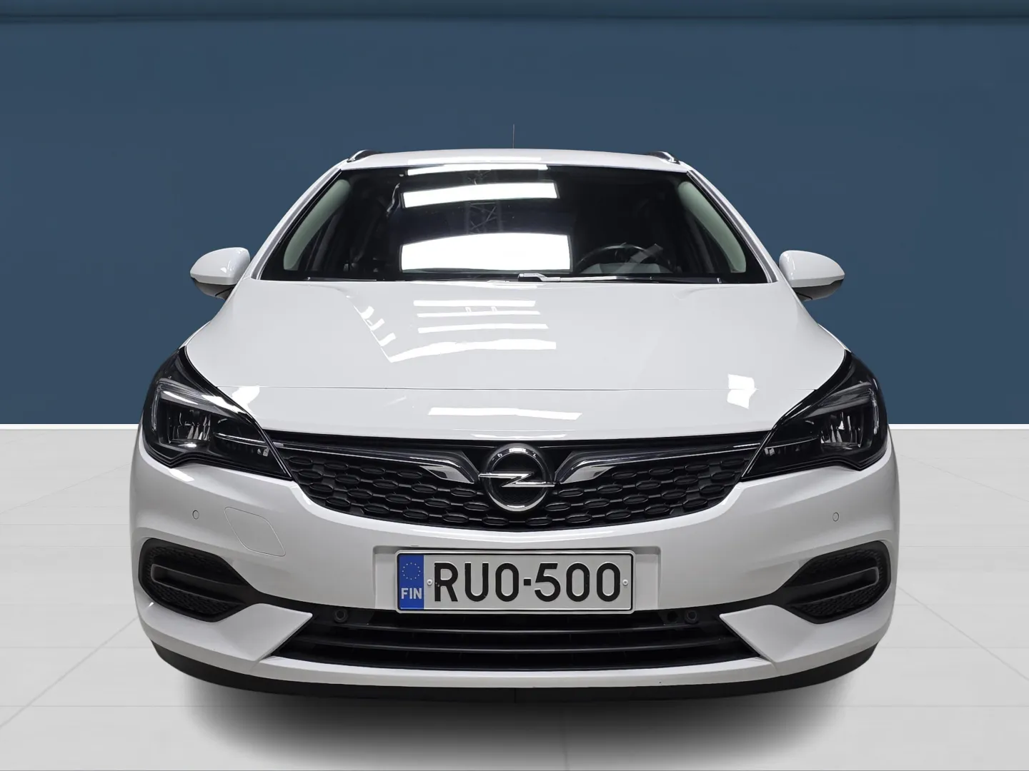 Autokuva 2 - RUO-500