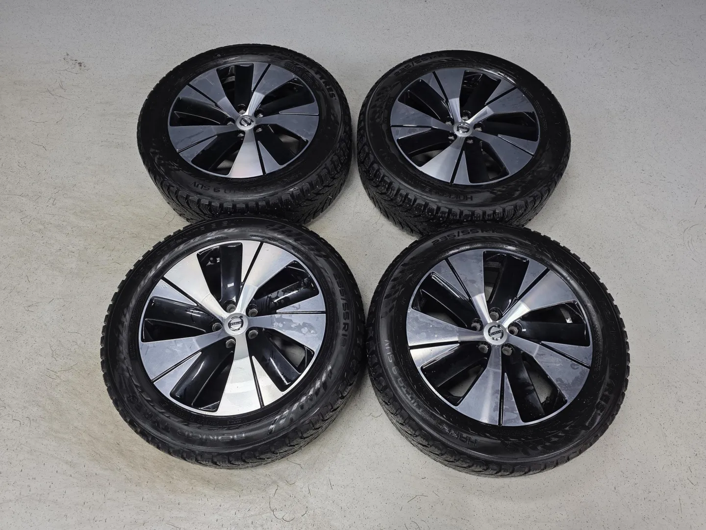 Autokuva 12 - RUR-706