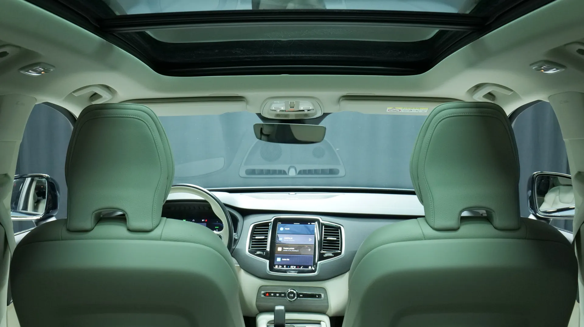 Autokuva 18 - RUV-156