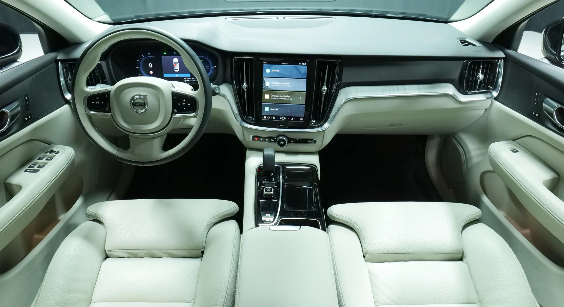 Autokuva 13 - RUV-682