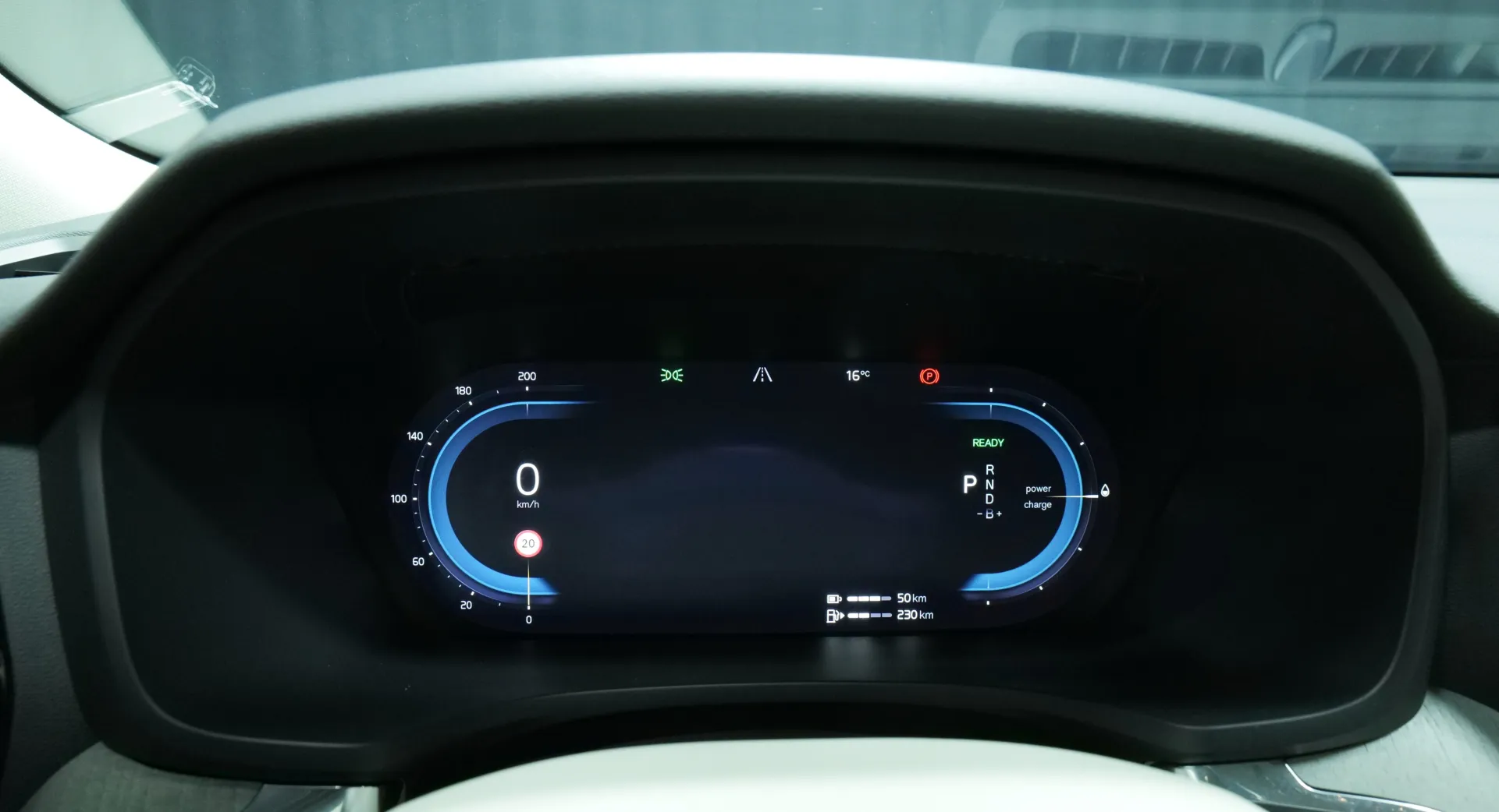 Autokuva 6 - RUV-682