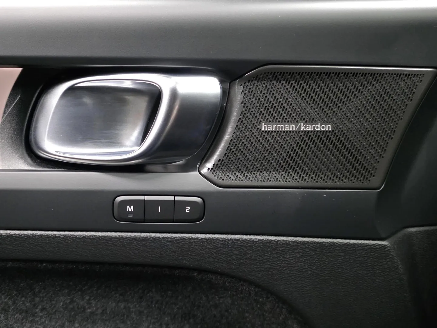 Autokuva 15 - RUV-707