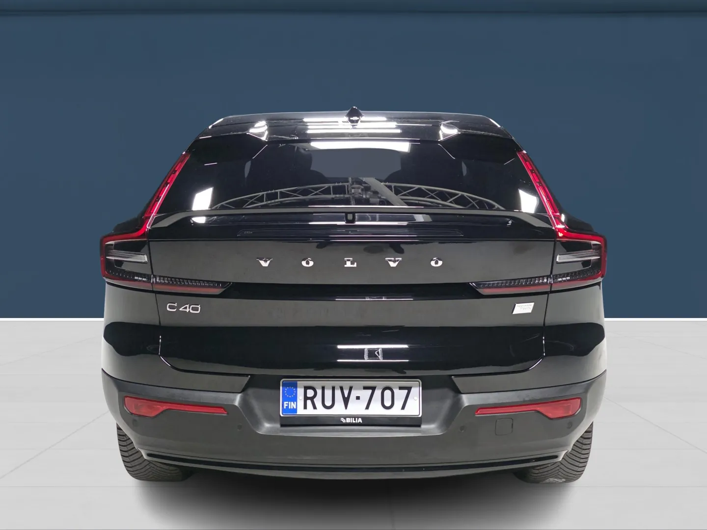 Autokuva 5 - RUV-707