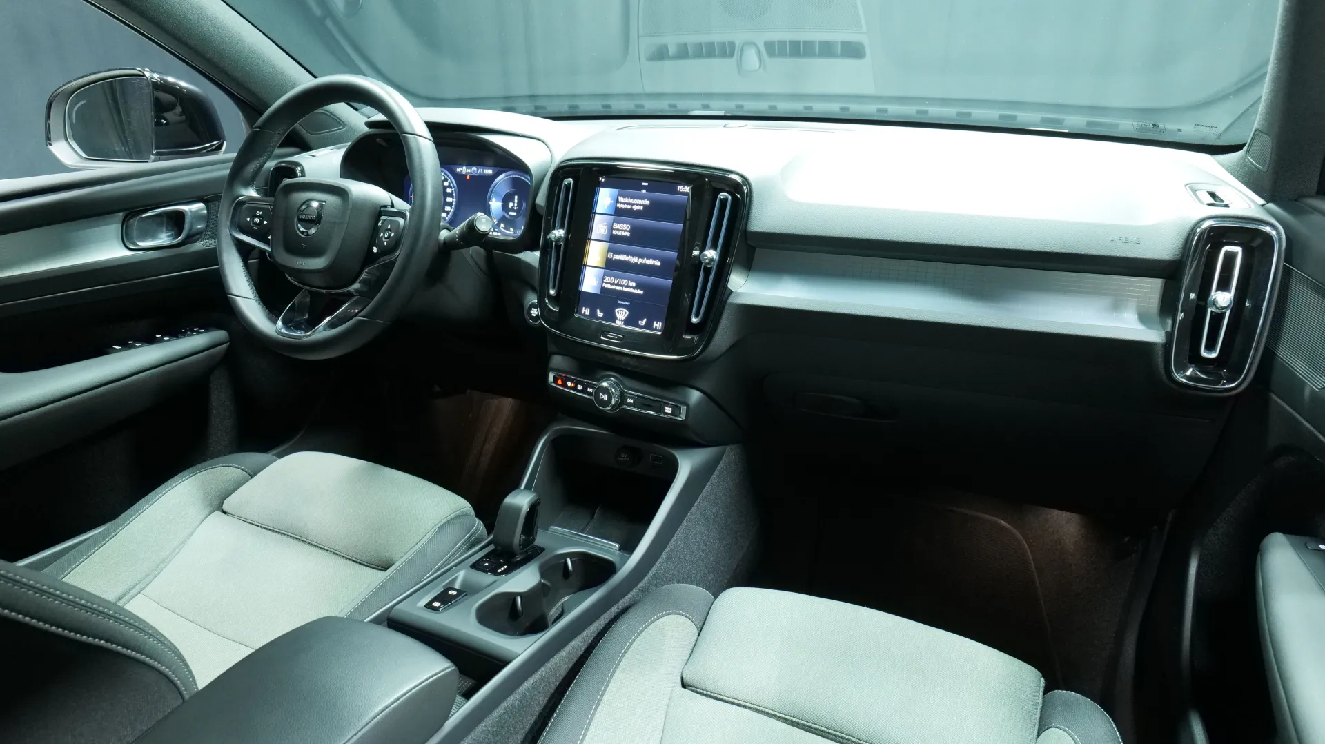 Autokuva 18 - RUV-709