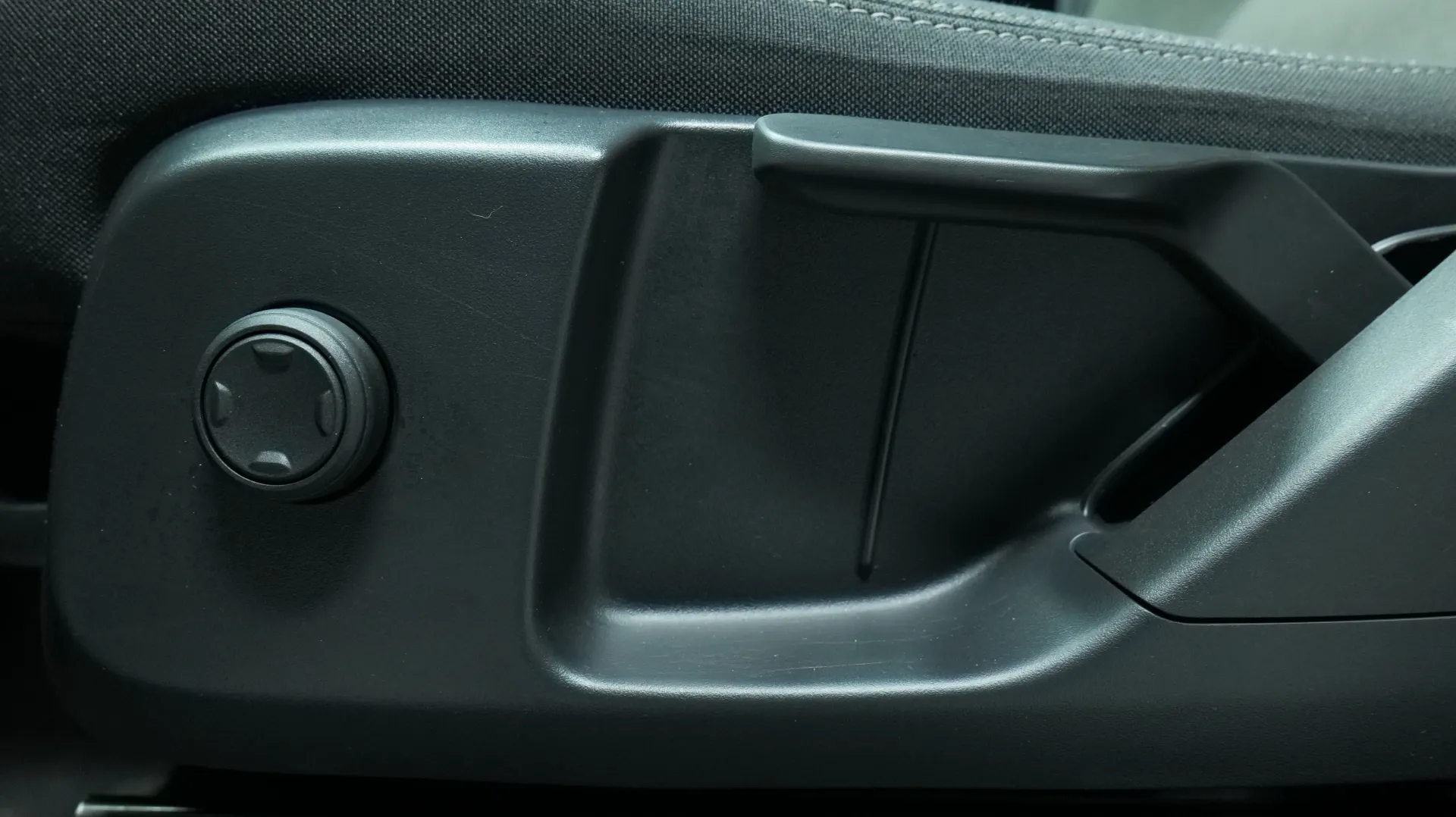 Autokuva 11 - RUV-709