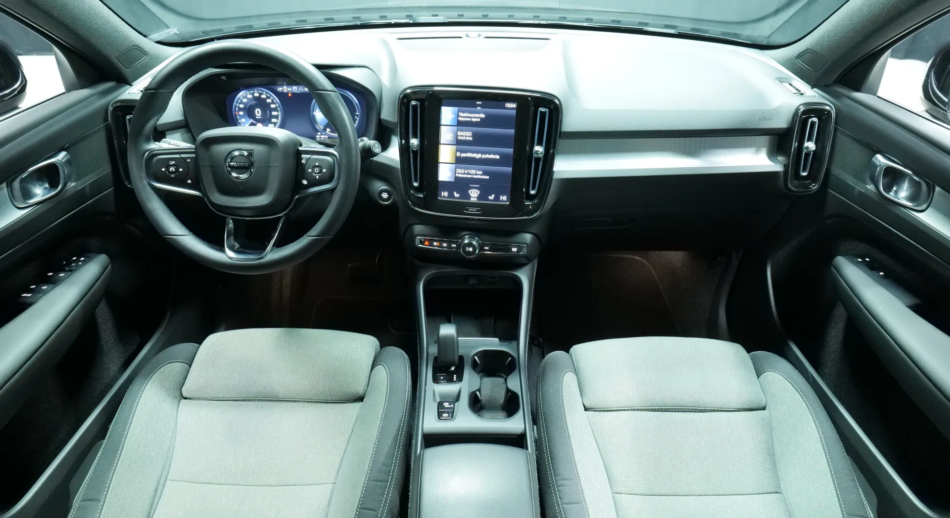 Autokuva 14 - RUV-709