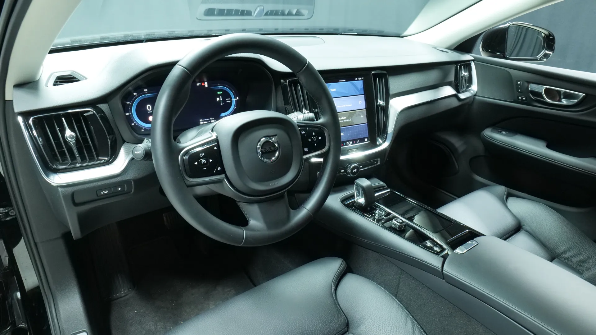 Autokuva 11 - RVA-102