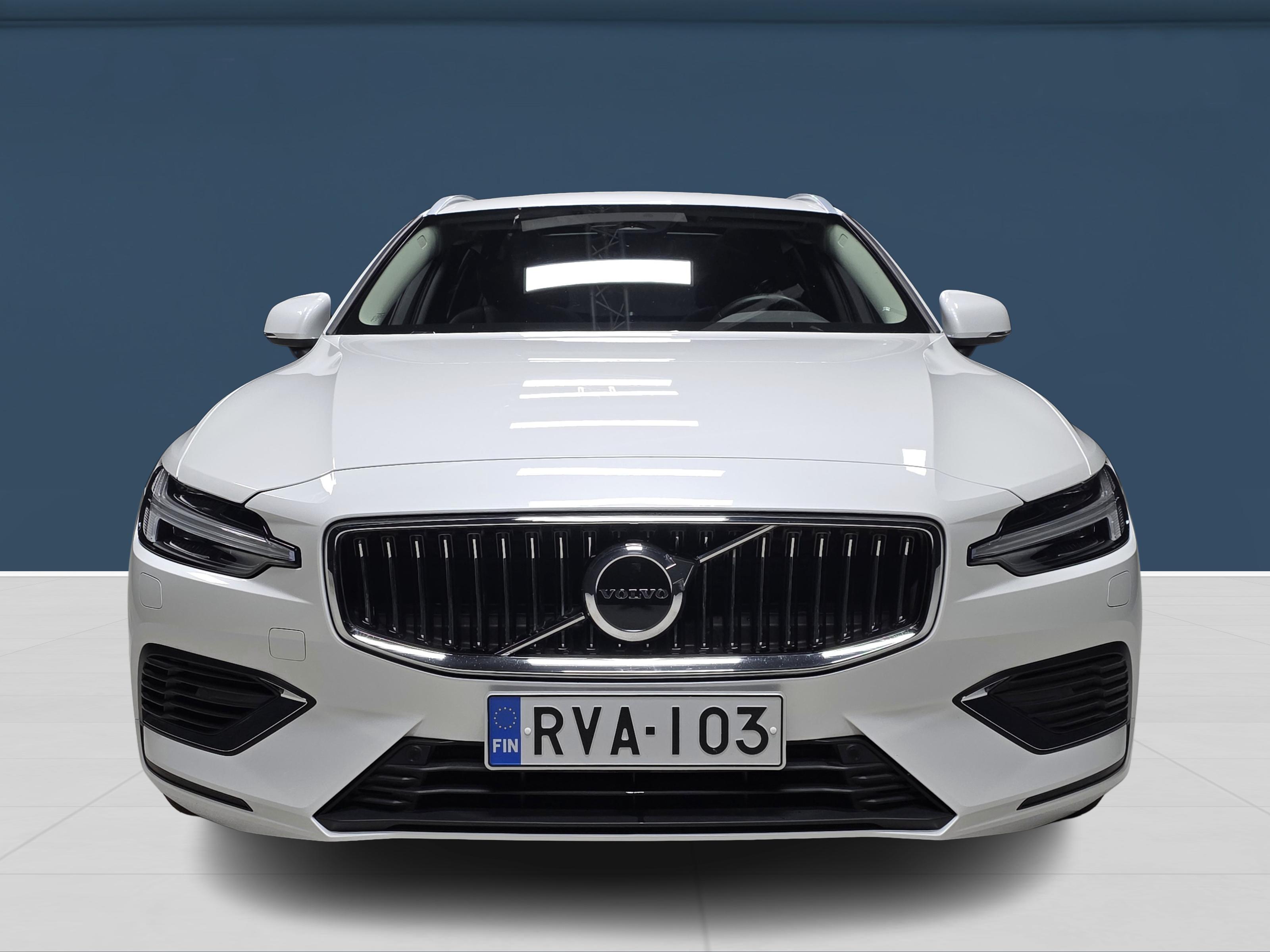 Volvo V60 2023, kuva 2/19