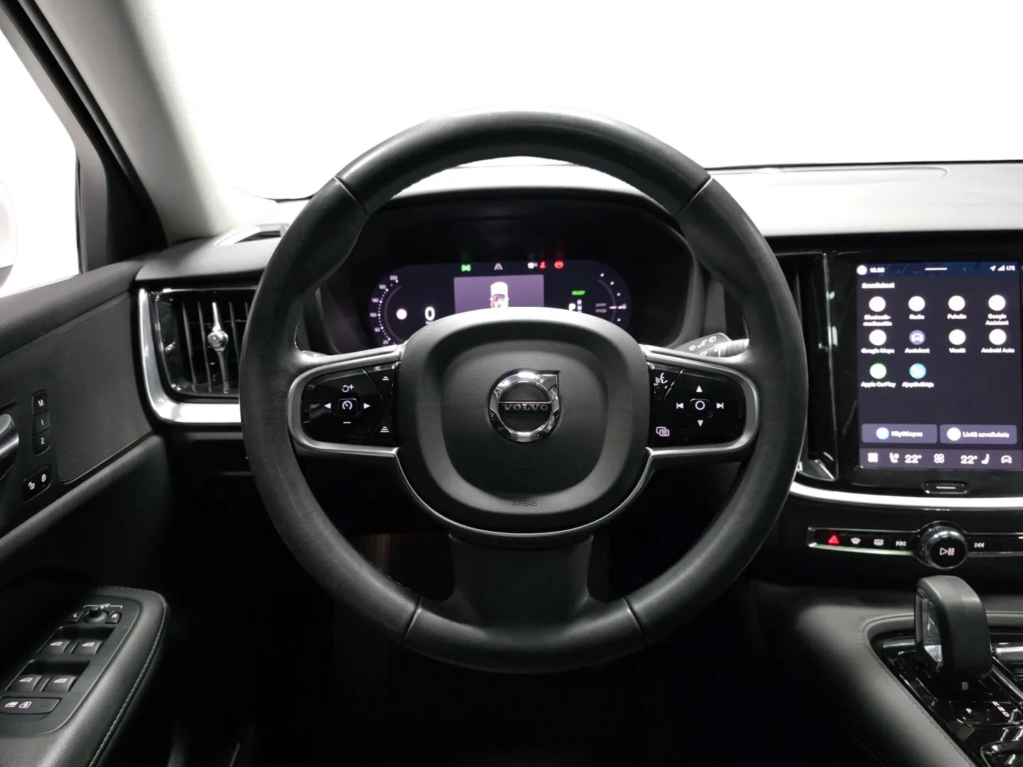 Autokuva 10 - RVA-103