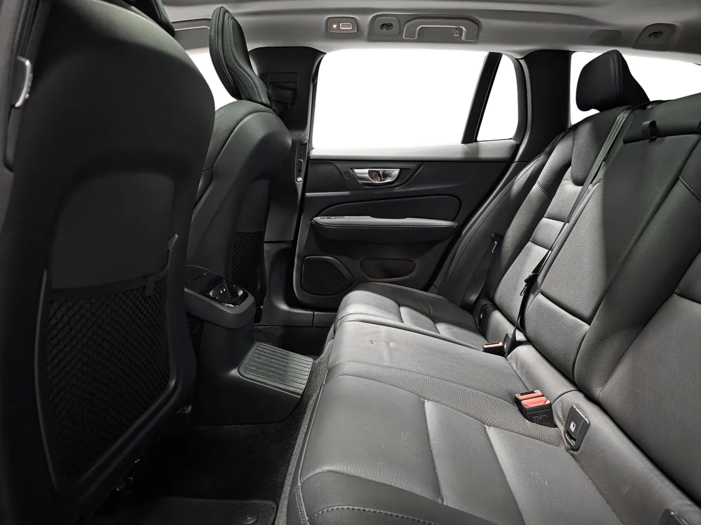 Autokuva 9 - RVA-103