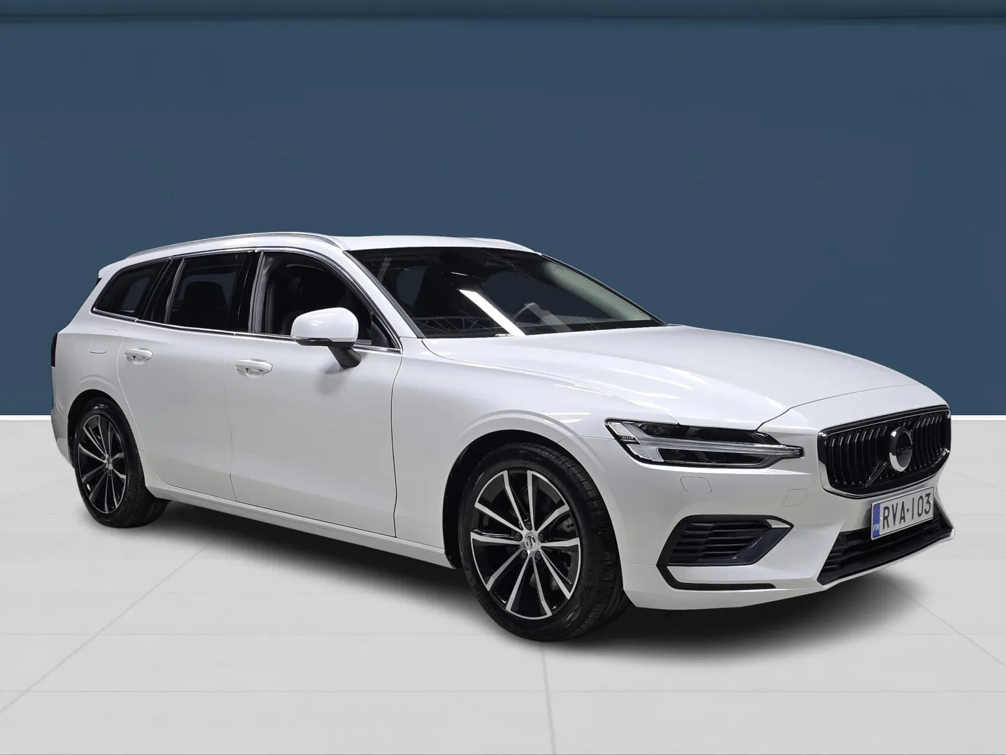 Autokuva 3 - RVA-103