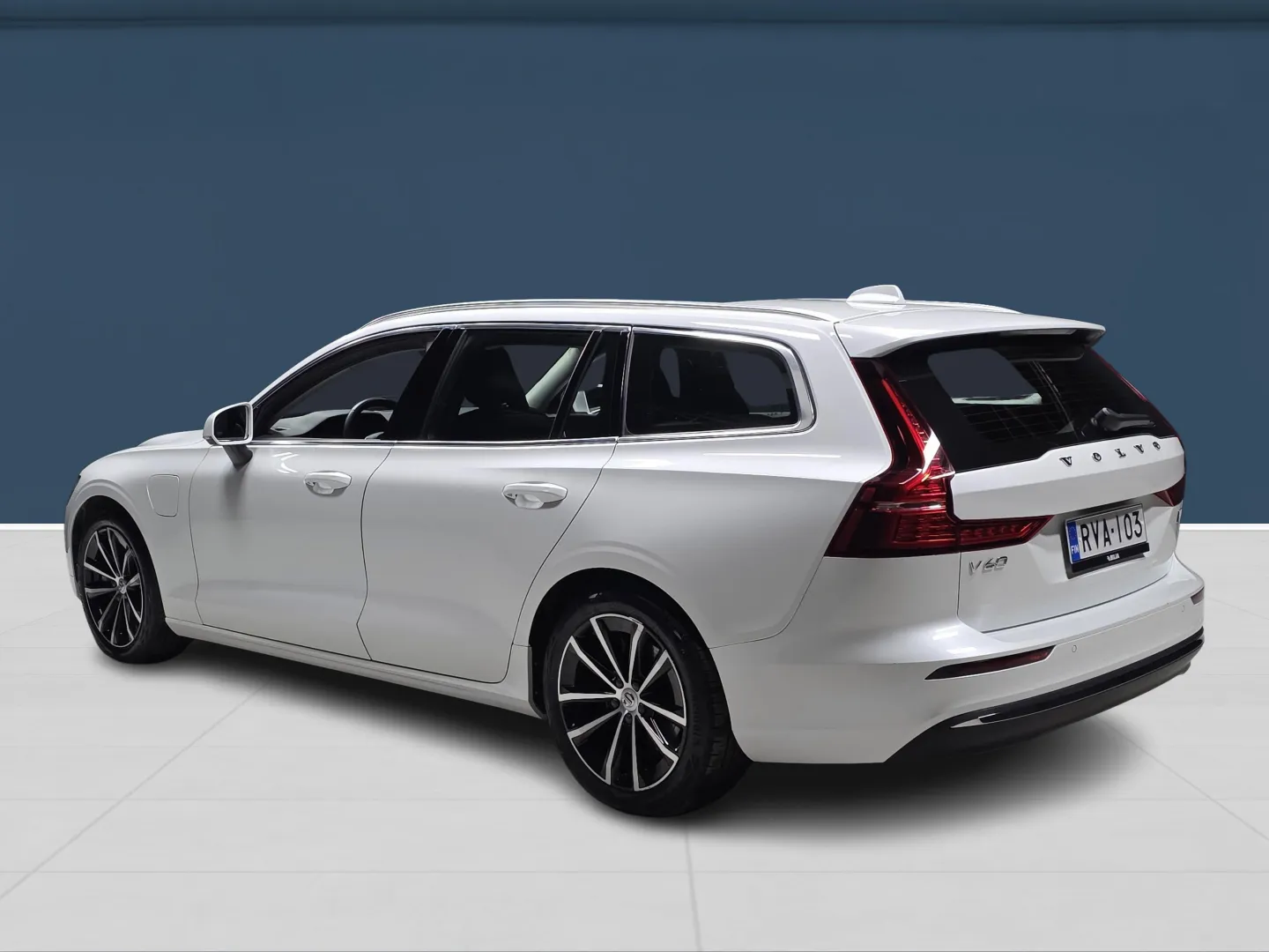 Autokuva 6 - RVA-103