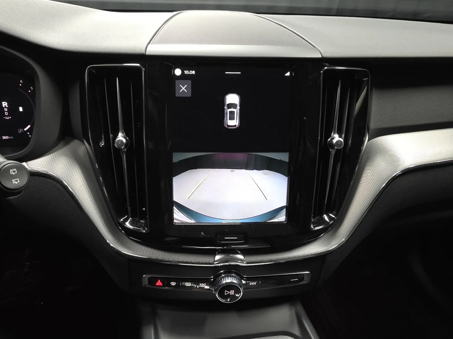 Autokuva 12 - RVA-162