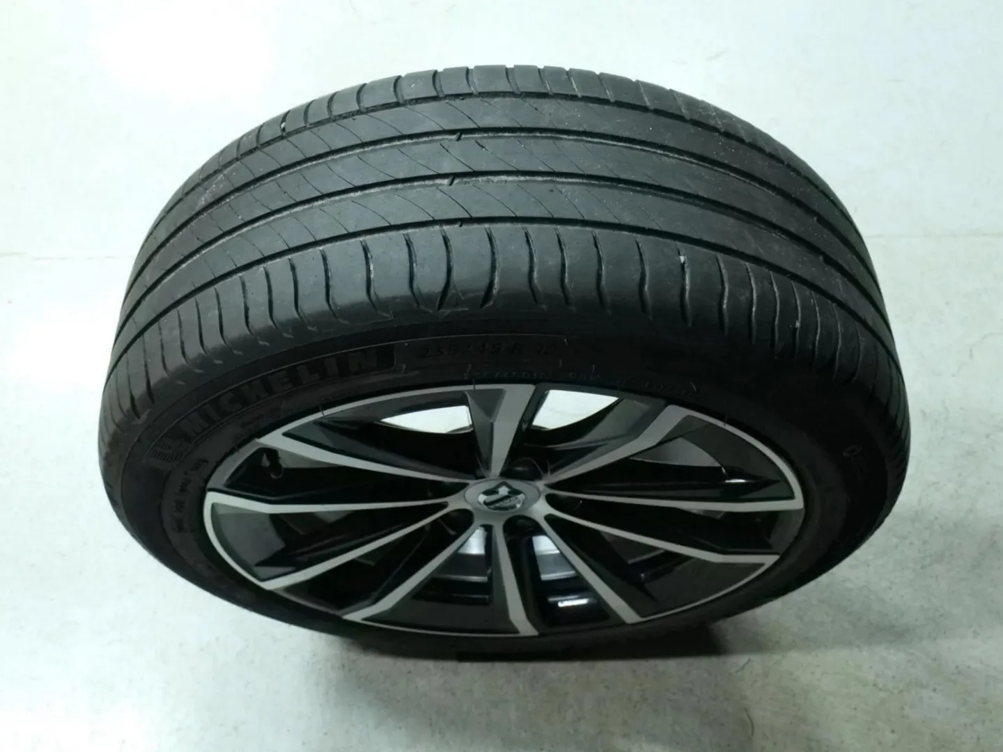 Autokuva 15 - RVA-676